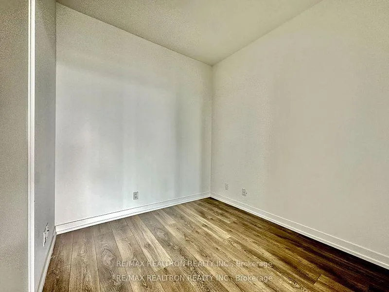 Photo 13 of Unit 1907, 5 Buttermill Avenue, Vaughan, Vaughan Corporate Centre — HOMEH