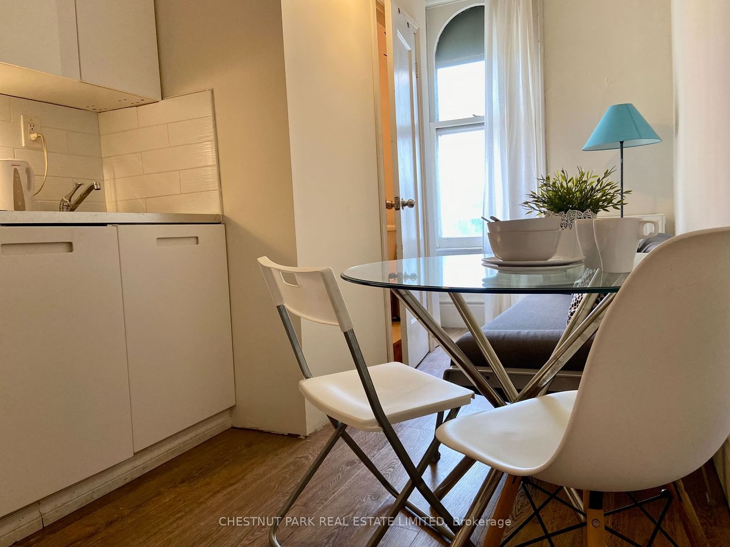 Photo 8 of Unit 22, 1066 Yonge St, Toronto, The Annex — HOMEH