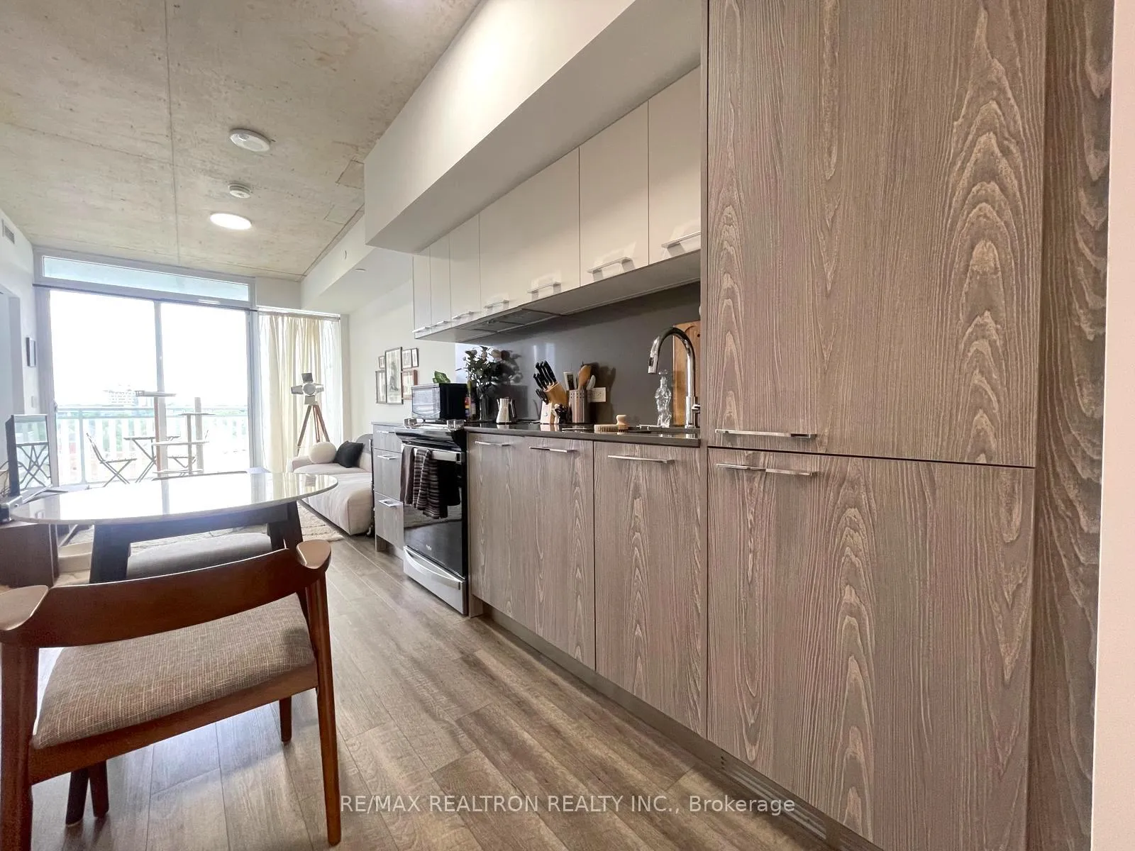 Photo 8 of Unit 906, 45 Baseball Place, Toronto, South Riverdale — HOMEH