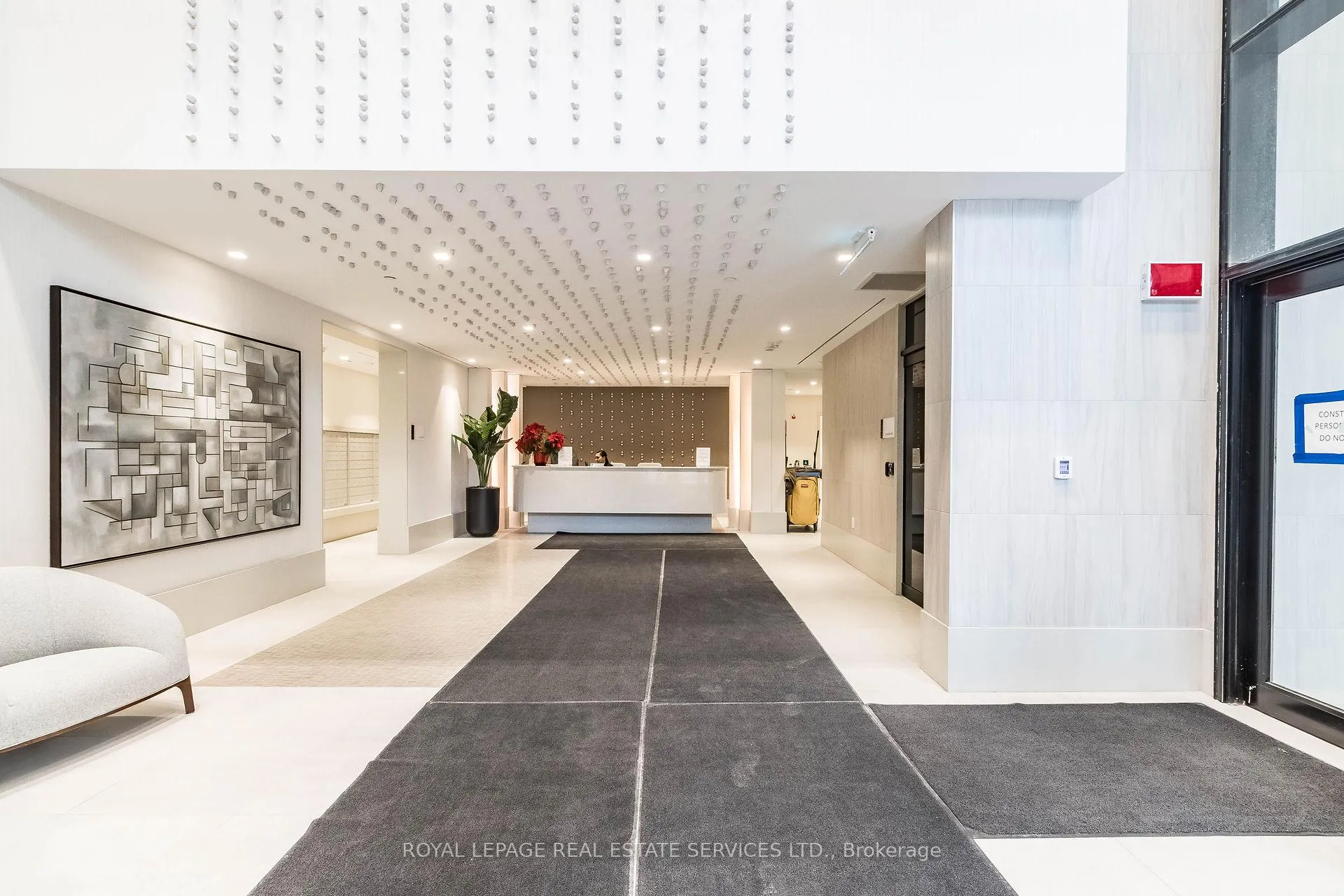 Photo 5 of Unit 718, 2020 Bathurst Street, Toronto, Humewood-Cedarvale — HOMEH
