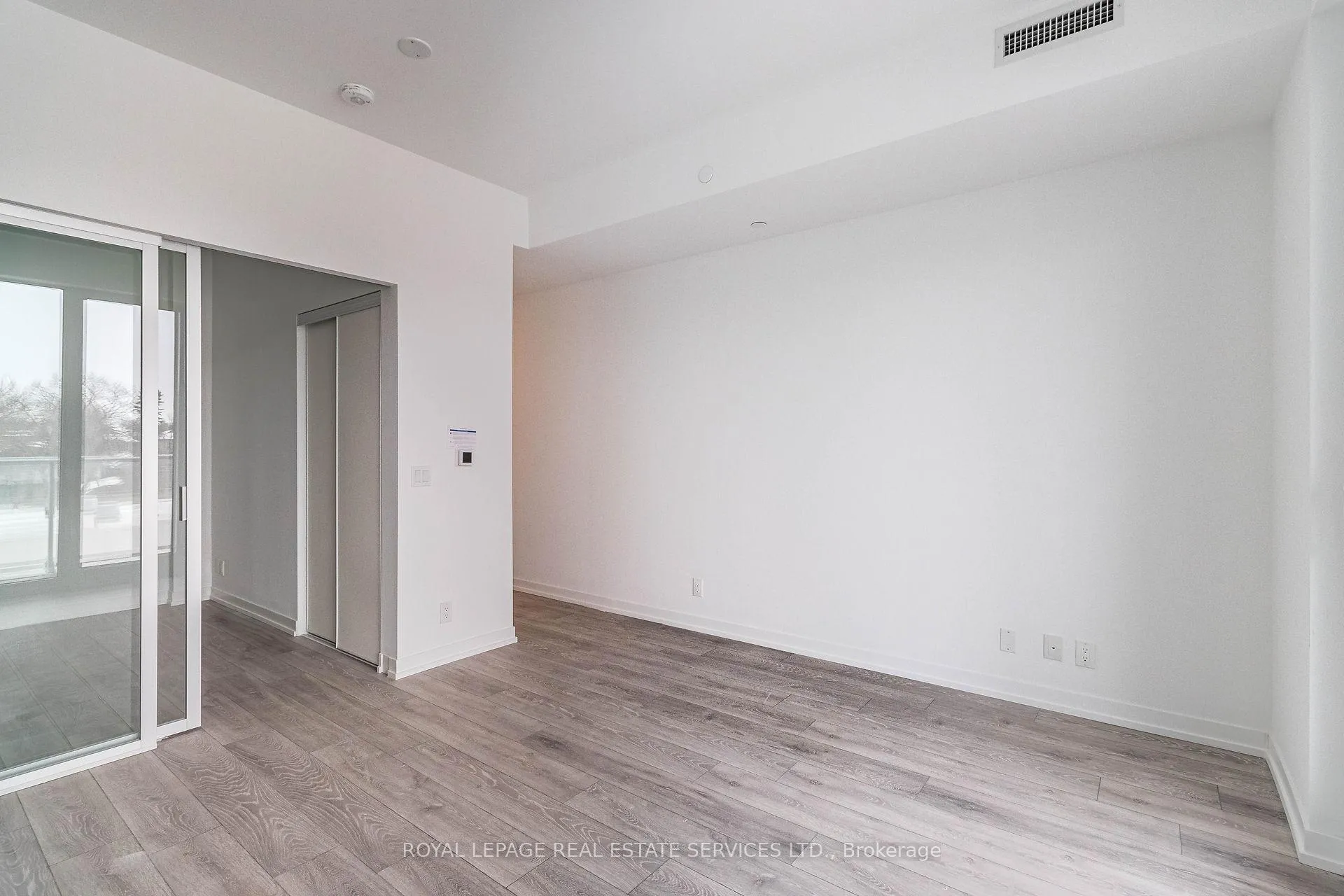 Photo 9 of Unit 718, 2020 Bathurst Street, Toronto, Humewood-Cedarvale — HOMEH