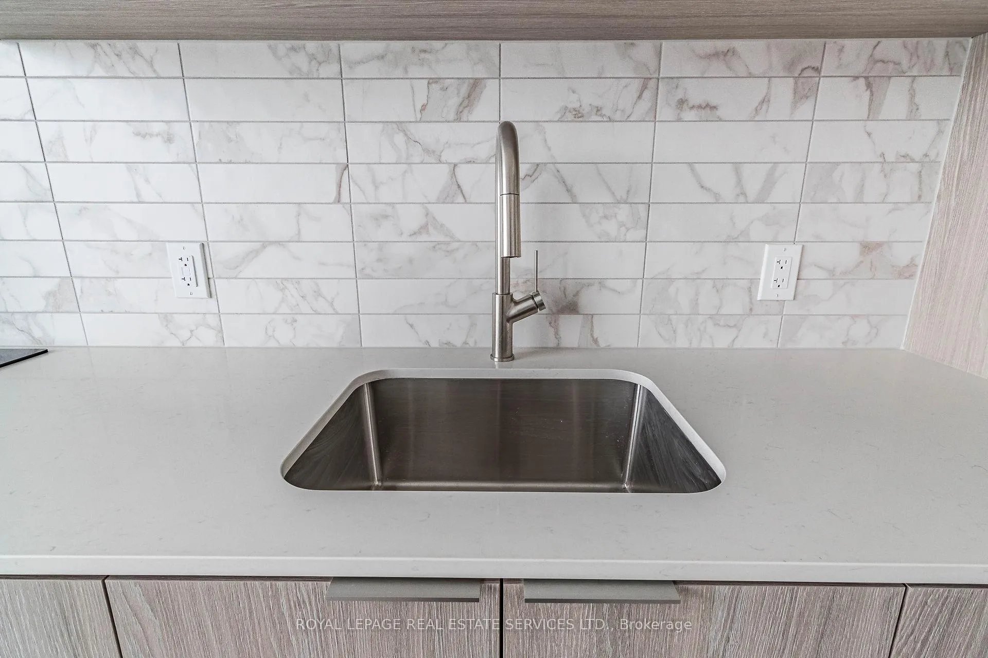 Photo 12 of Unit 718, 2020 Bathurst Street, Toronto, Humewood-Cedarvale — HOMEH