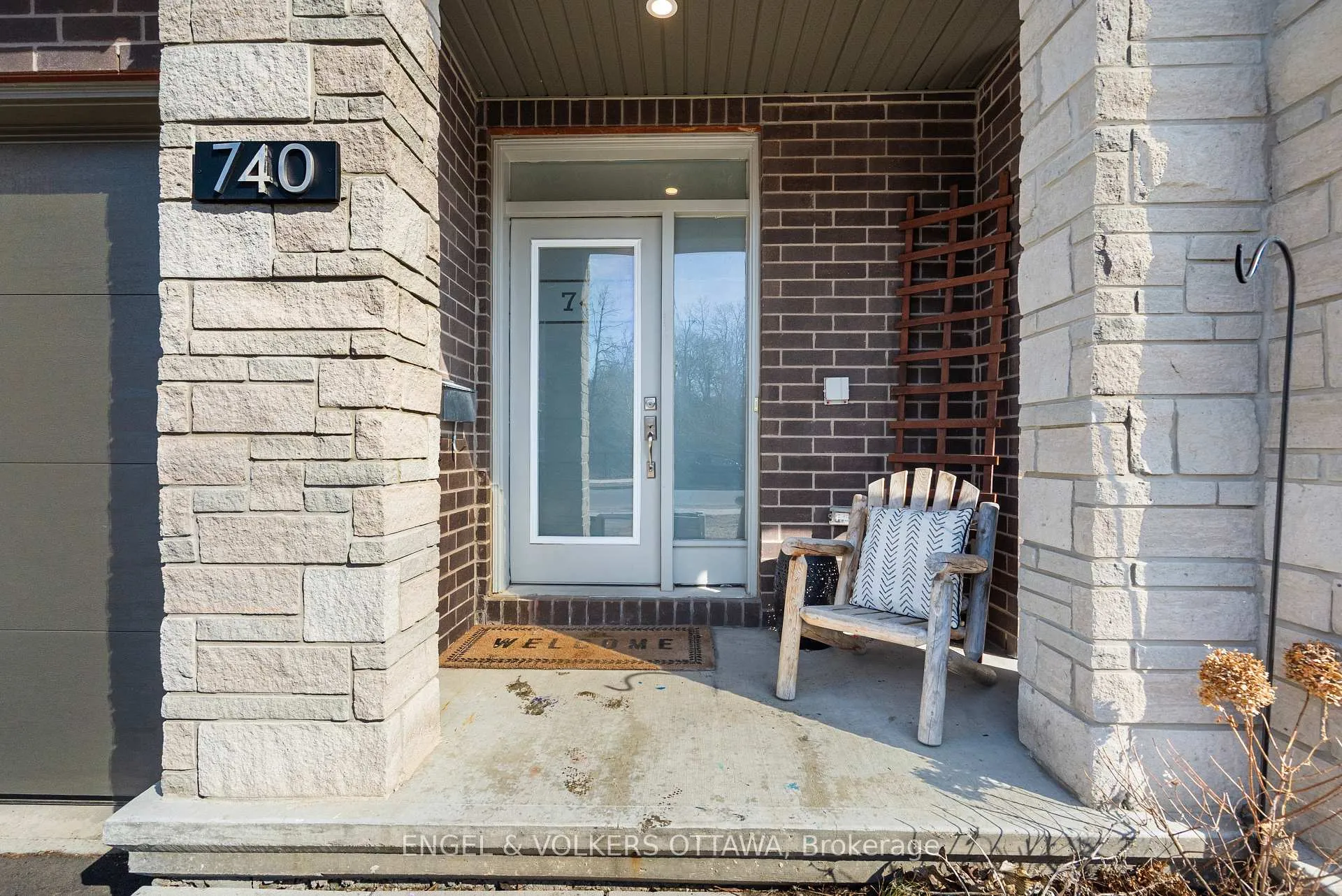 Photo 3 of 740 Miikana Road, Ottawa, Blossom Park/Kemp Park/Findlay Creek — HOMEH