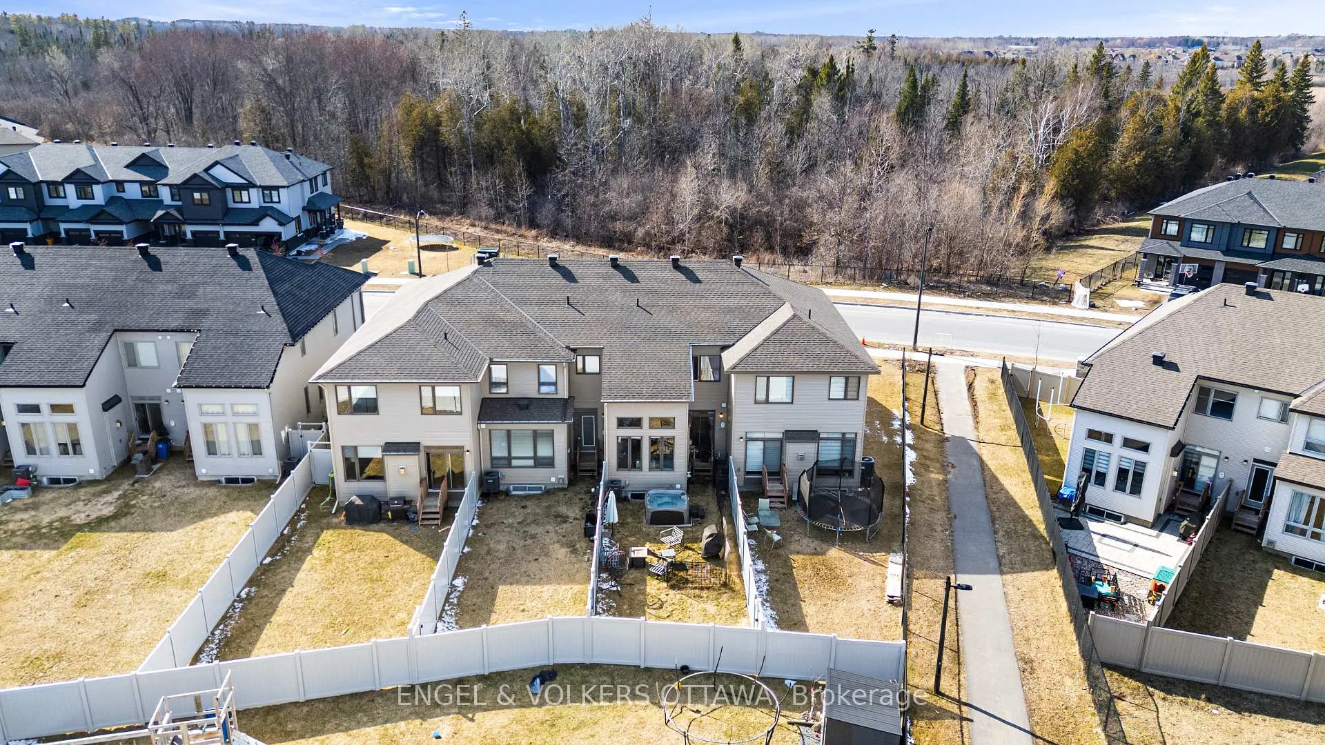 Photo 47 of 740 Miikana Road, Ottawa, Blossom Park/Kemp Park/Findlay Creek — HOMEH