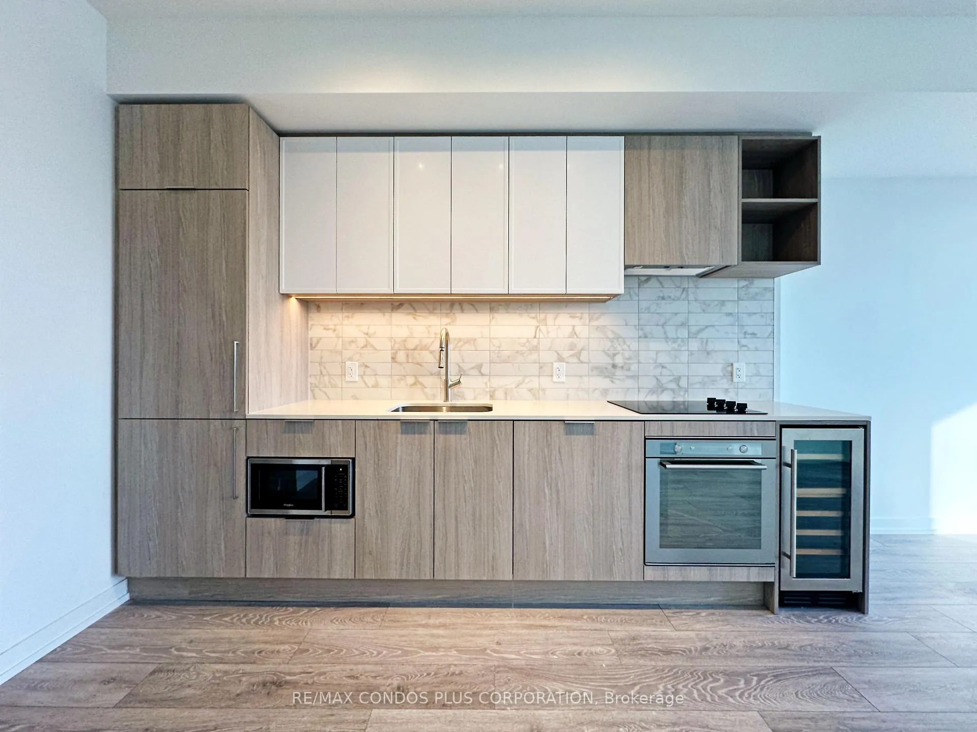 Photo 7 of Unit 1117, 2020 Bathurst Street, Toronto, Humewood-Cedarvale — HOMEH