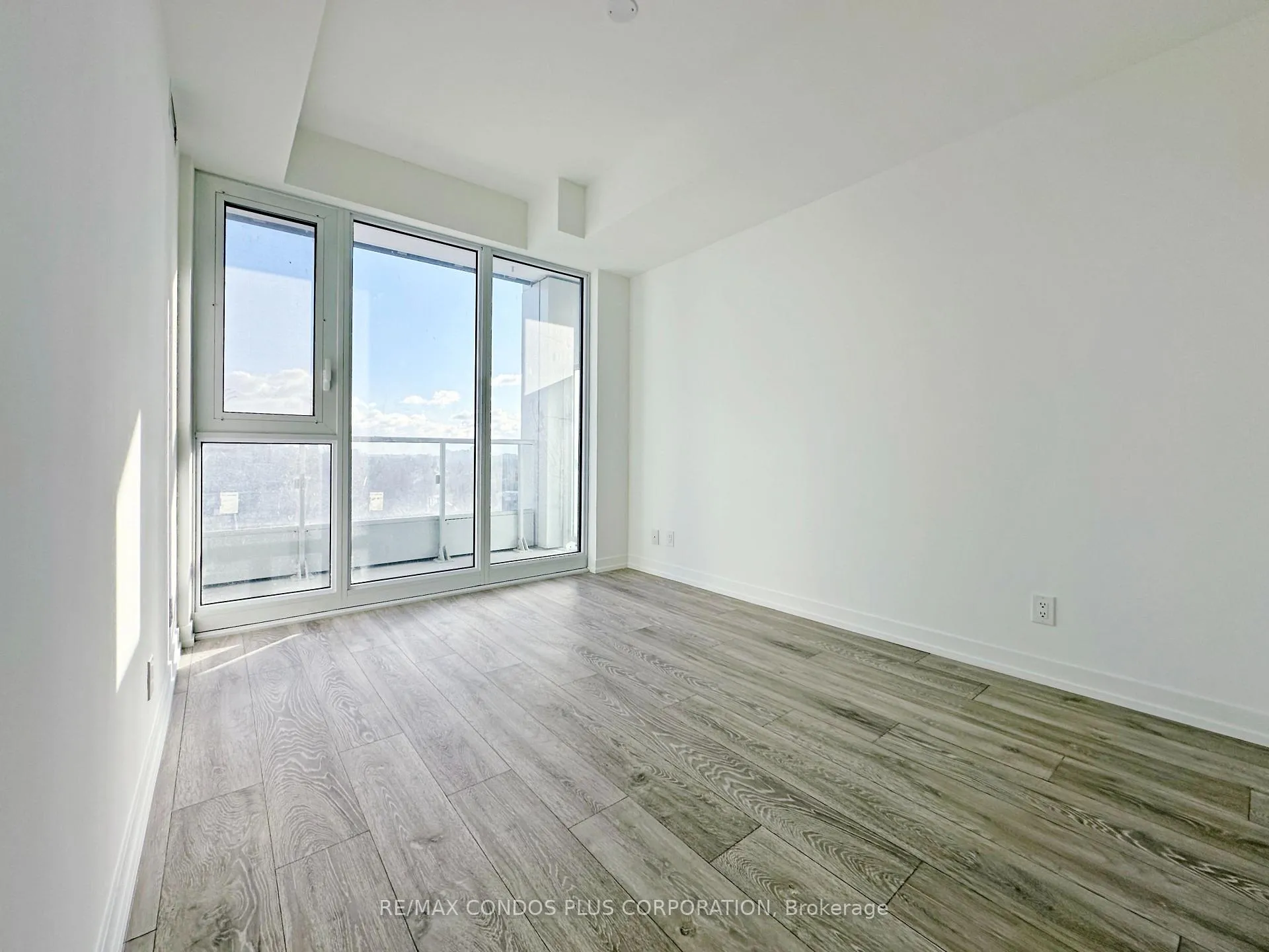 Photo 8 of Unit 1117, 2020 Bathurst Street, Toronto, Humewood-Cedarvale — HOMEH