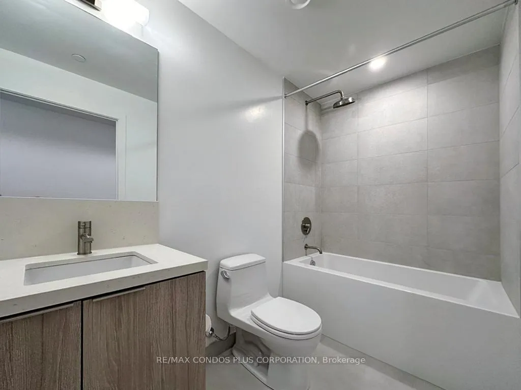 Photo 14 of Unit 1117, 2020 Bathurst Street, Toronto, Humewood-Cedarvale — HOMEH