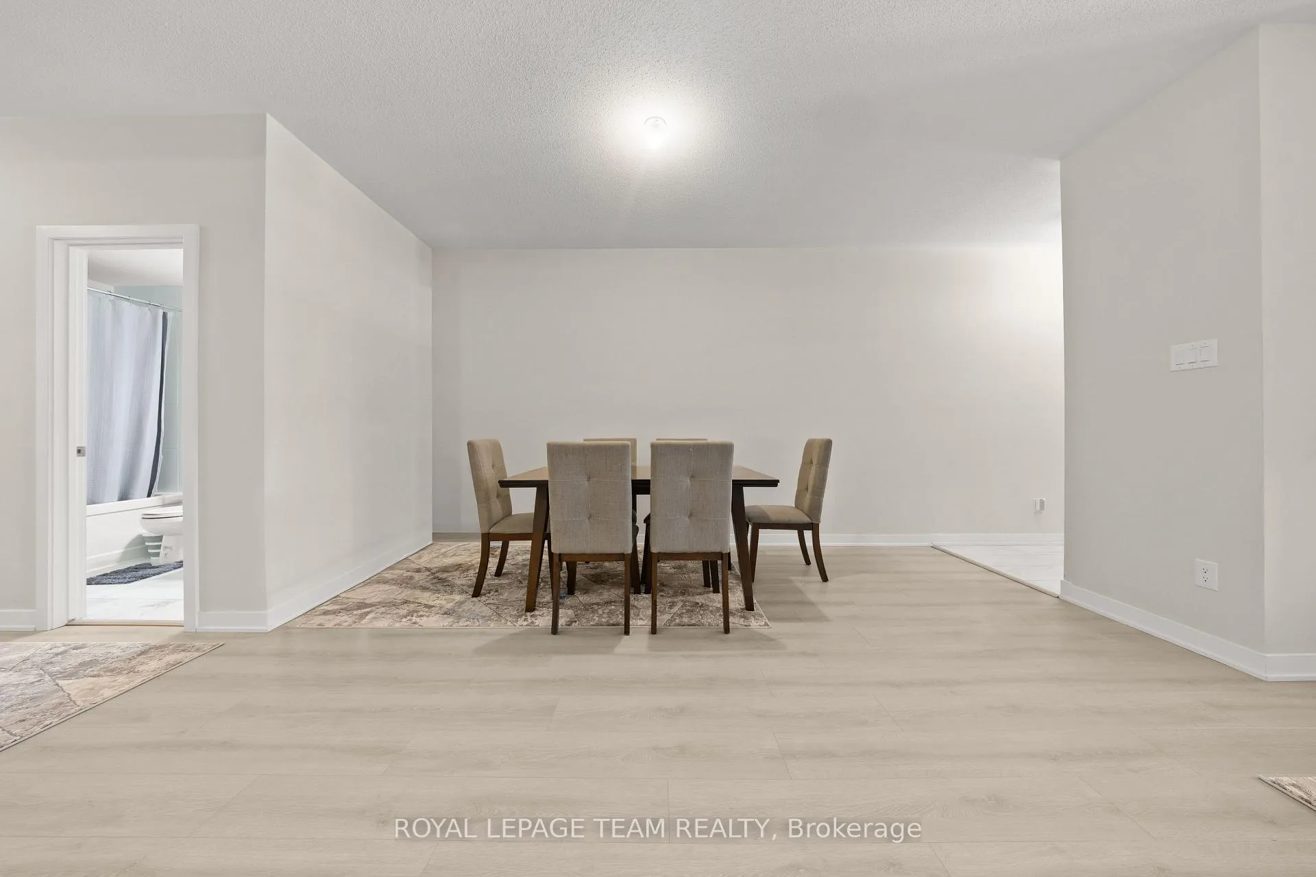 Photo 7 of 314 Lillian Freiman Private, Ottawa, Barrhaven - Half Moon Bay — HOMEH