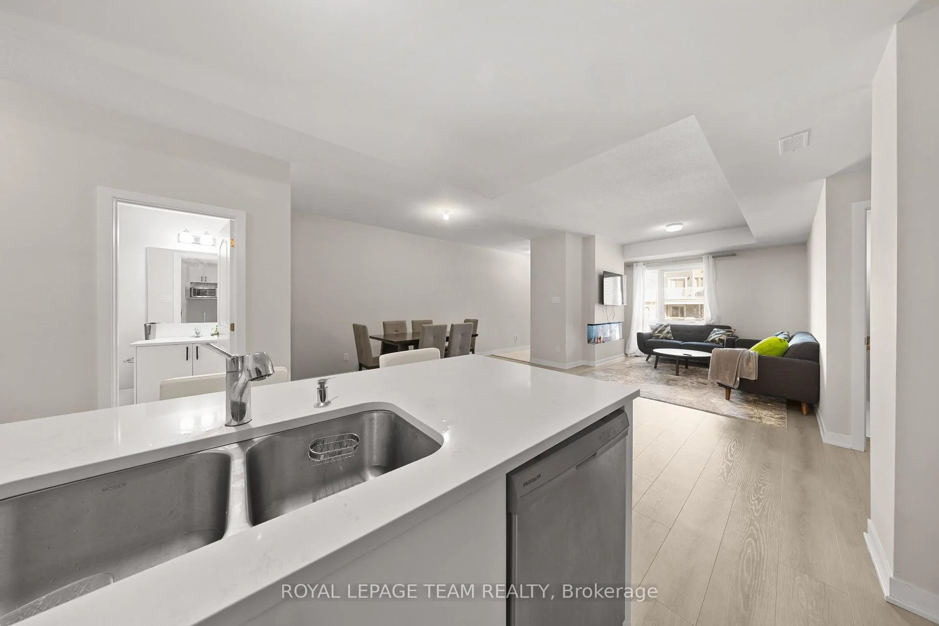 Photo 11 of 314 Lillian Freiman Private, Ottawa, Barrhaven - Half Moon Bay — HOMEH