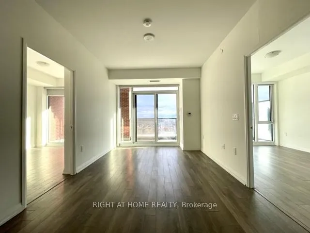 Photo 3 of Unit 810, 99 Eagle Rock Way, Vaughan, Rural Vaughan — HOMEH