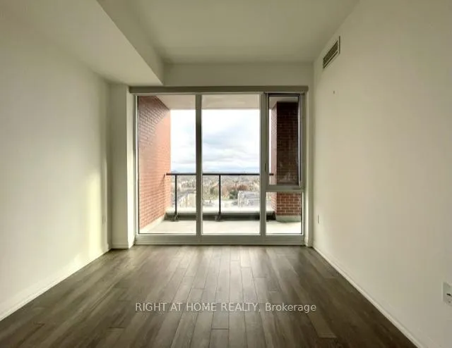 Photo 6 of Unit 810, 99 Eagle Rock Way, Vaughan, Rural Vaughan — HOMEH