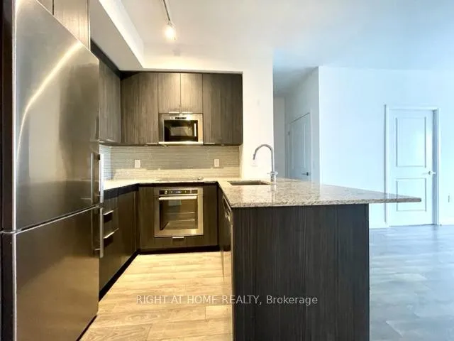 Photo 13 of Unit 810, 99 Eagle Rock Way, Vaughan, Rural Vaughan — HOMEH