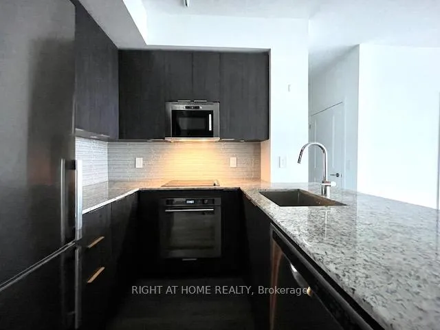 Photo 26 of Unit 810, 99 Eagle Rock Way, Vaughan, Rural Vaughan — HOMEH