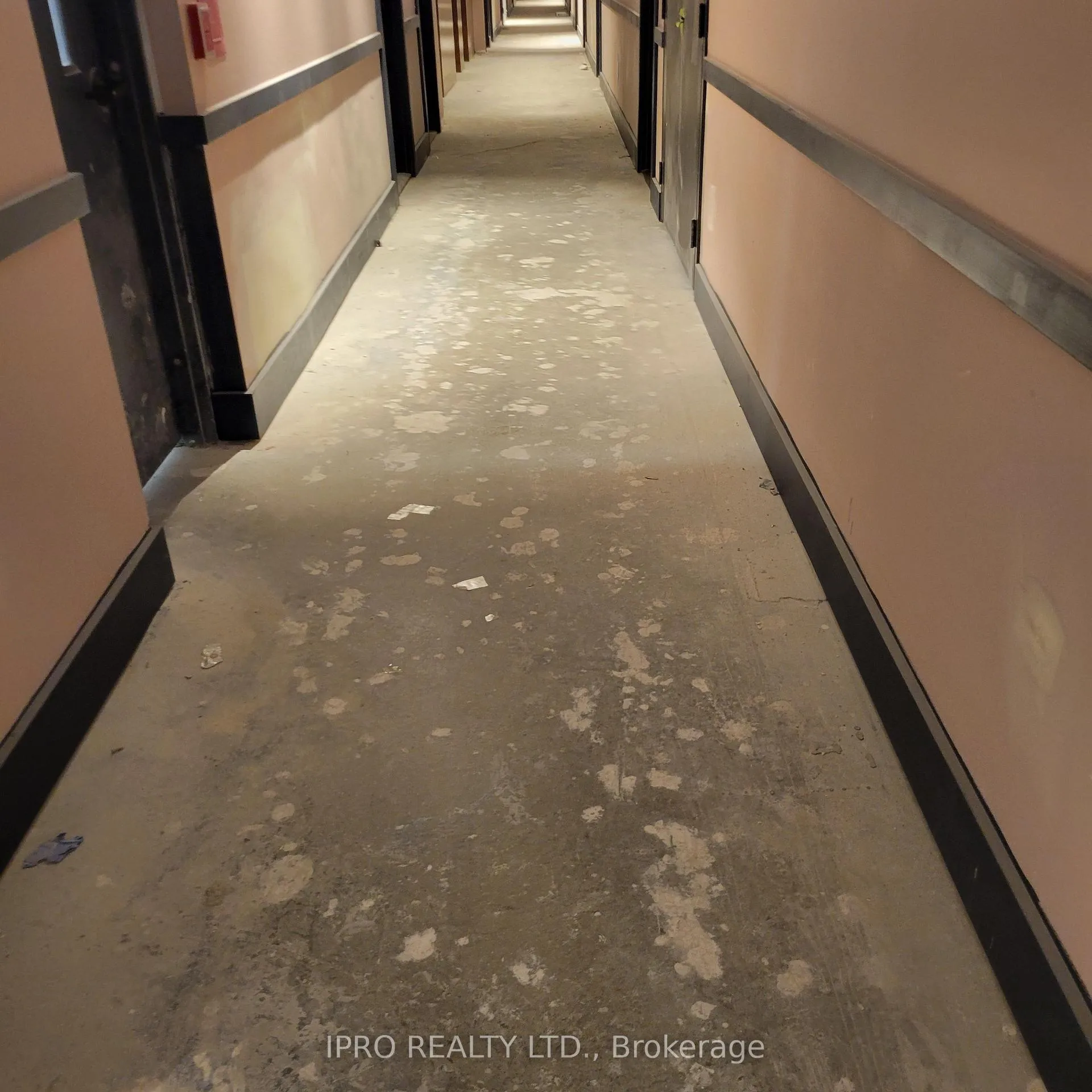 Photo 1 of Unit 1412, 2782 Barton Street, Hamilton, Riverdale — HOMEH