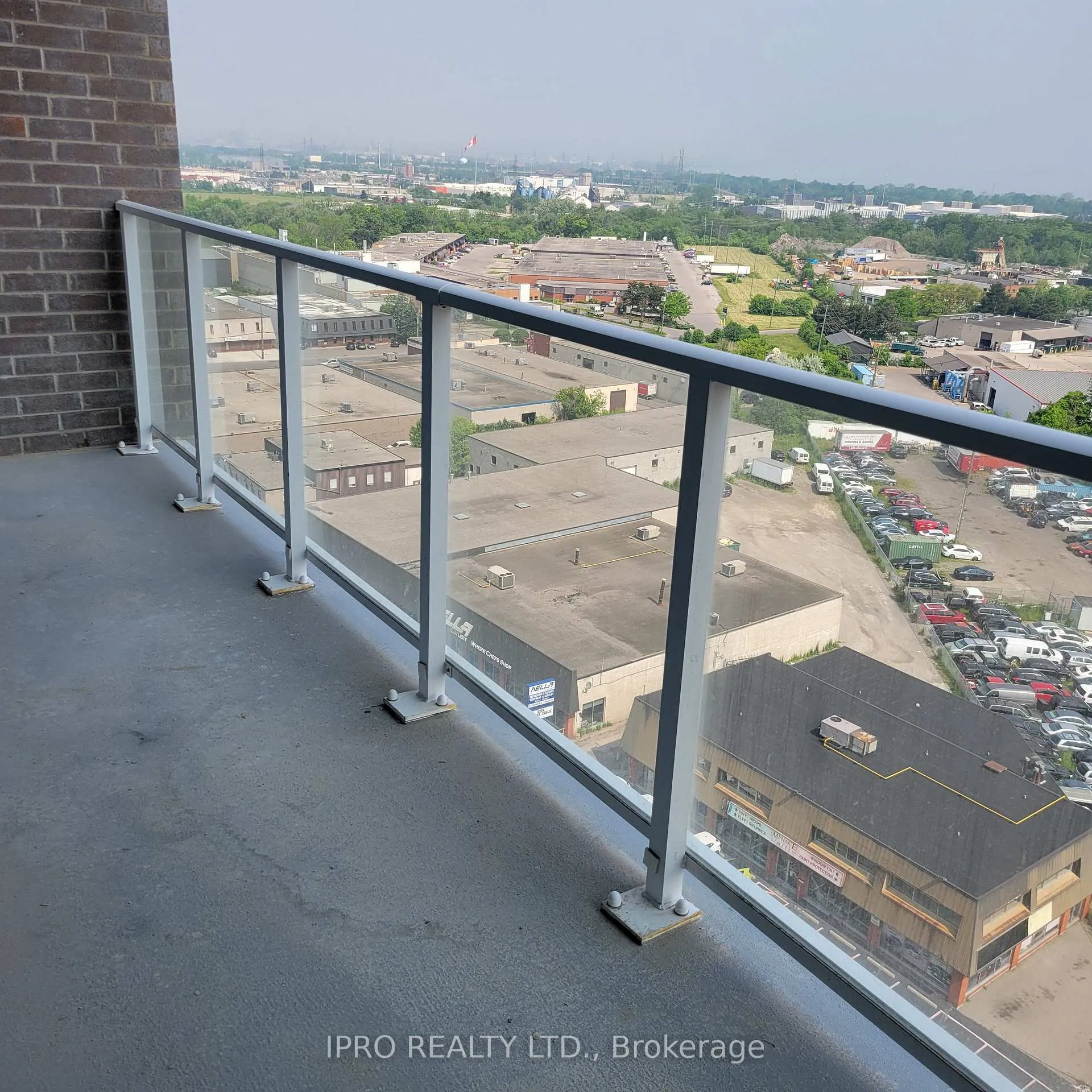 Photo 7 of Unit 1412, 2782 Barton Street, Hamilton, Riverdale — HOMEH