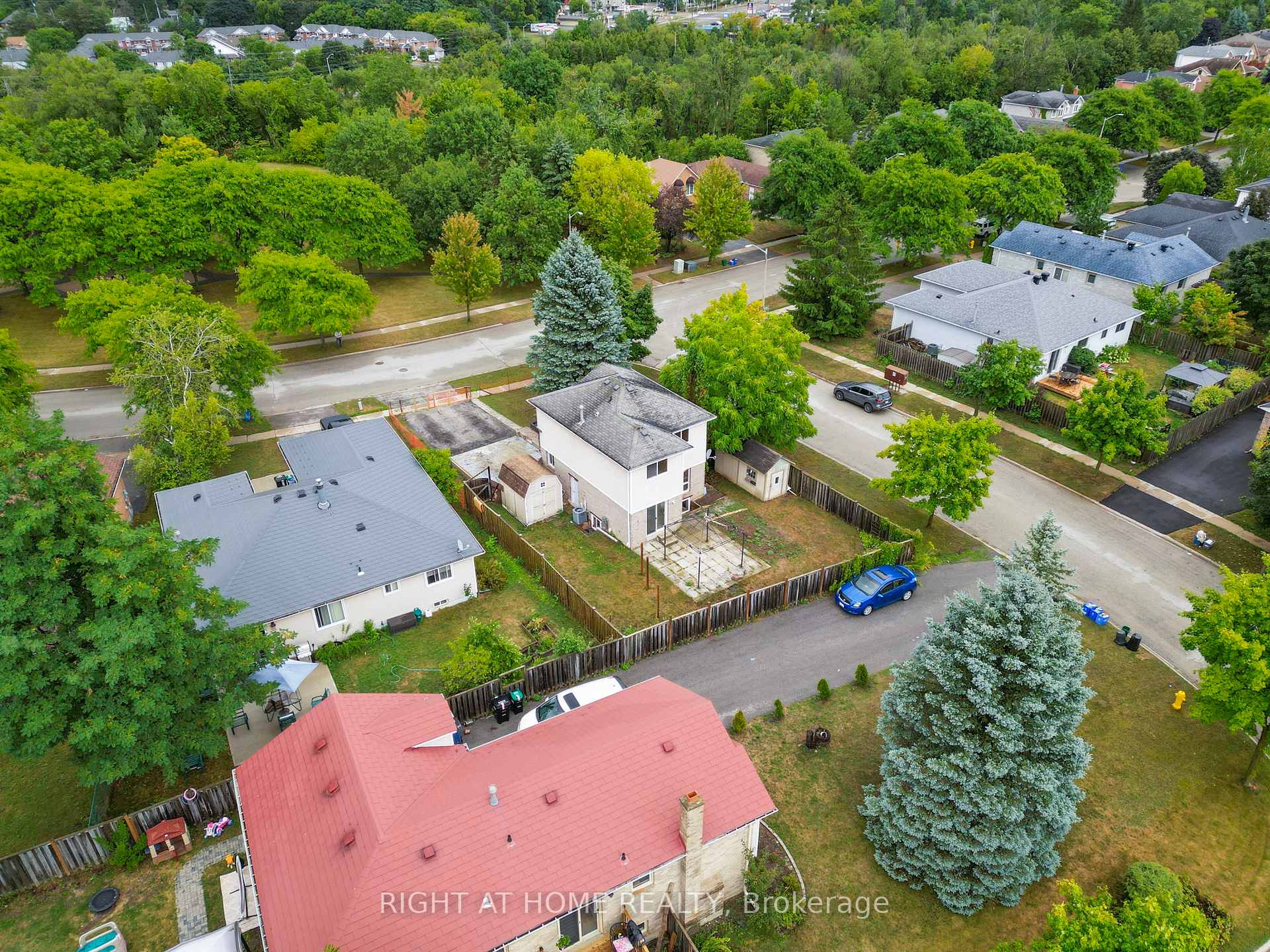 Photo 5 of 14 Barre Drive, Barrie, Painswick North — HOMEH