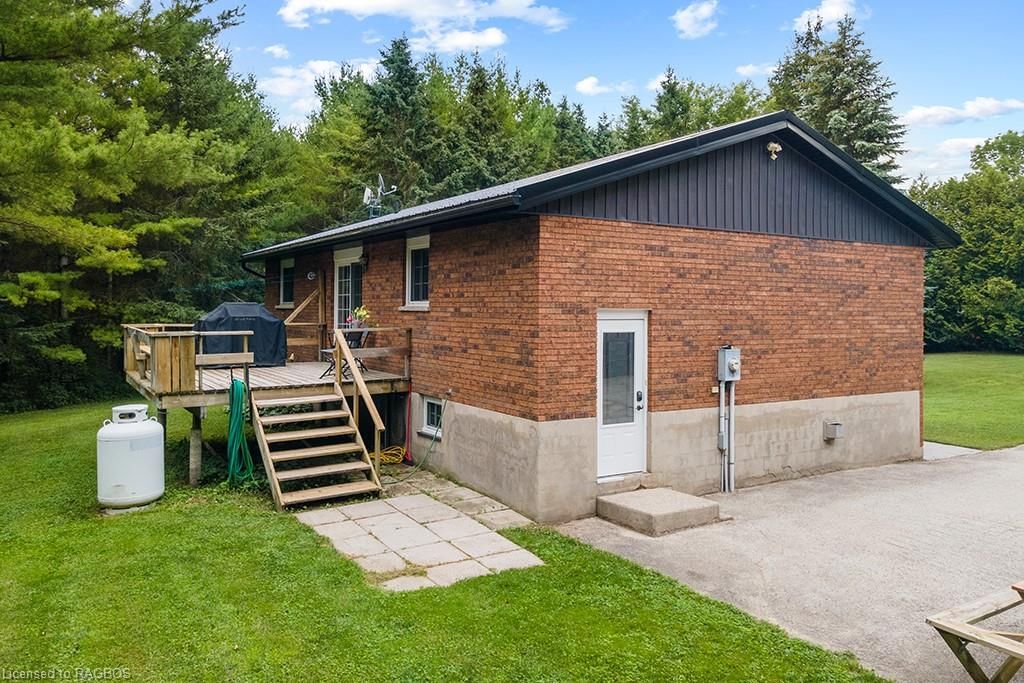 Photo 2 of 703021 Walker Sideroad, Chatsworth — HOMEH