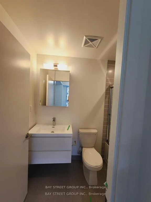 Photo 10 of Unit 607, 38 Simcoe Promenade, Markham, Unionville — HOMEH