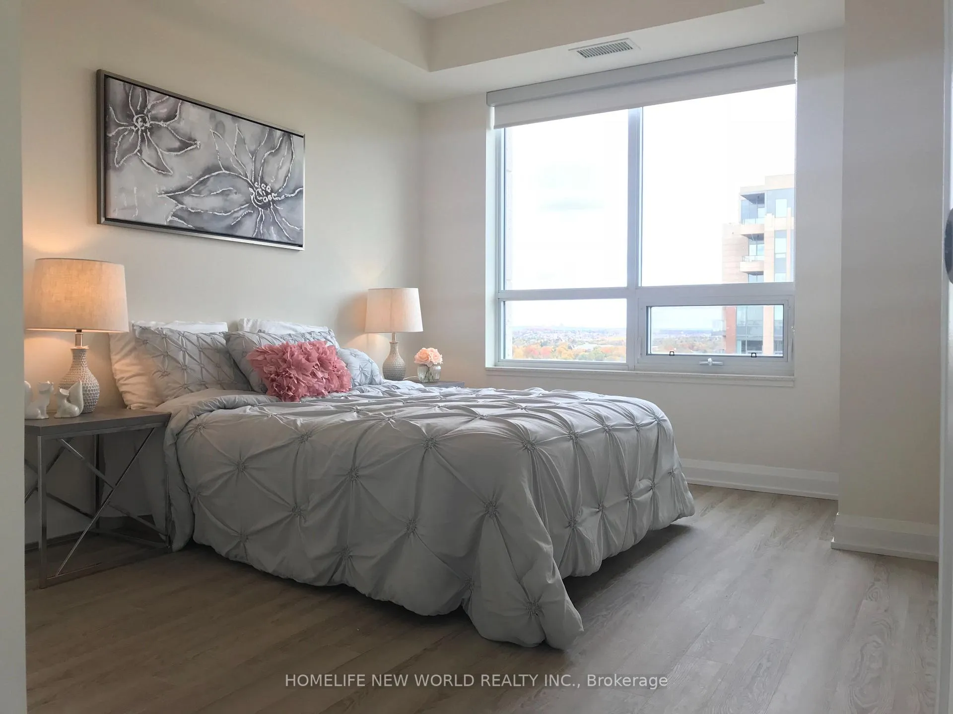 Photo 4 of Unit 1805, 15 Water Walk Drive, Markham, Unionville — HOMEH