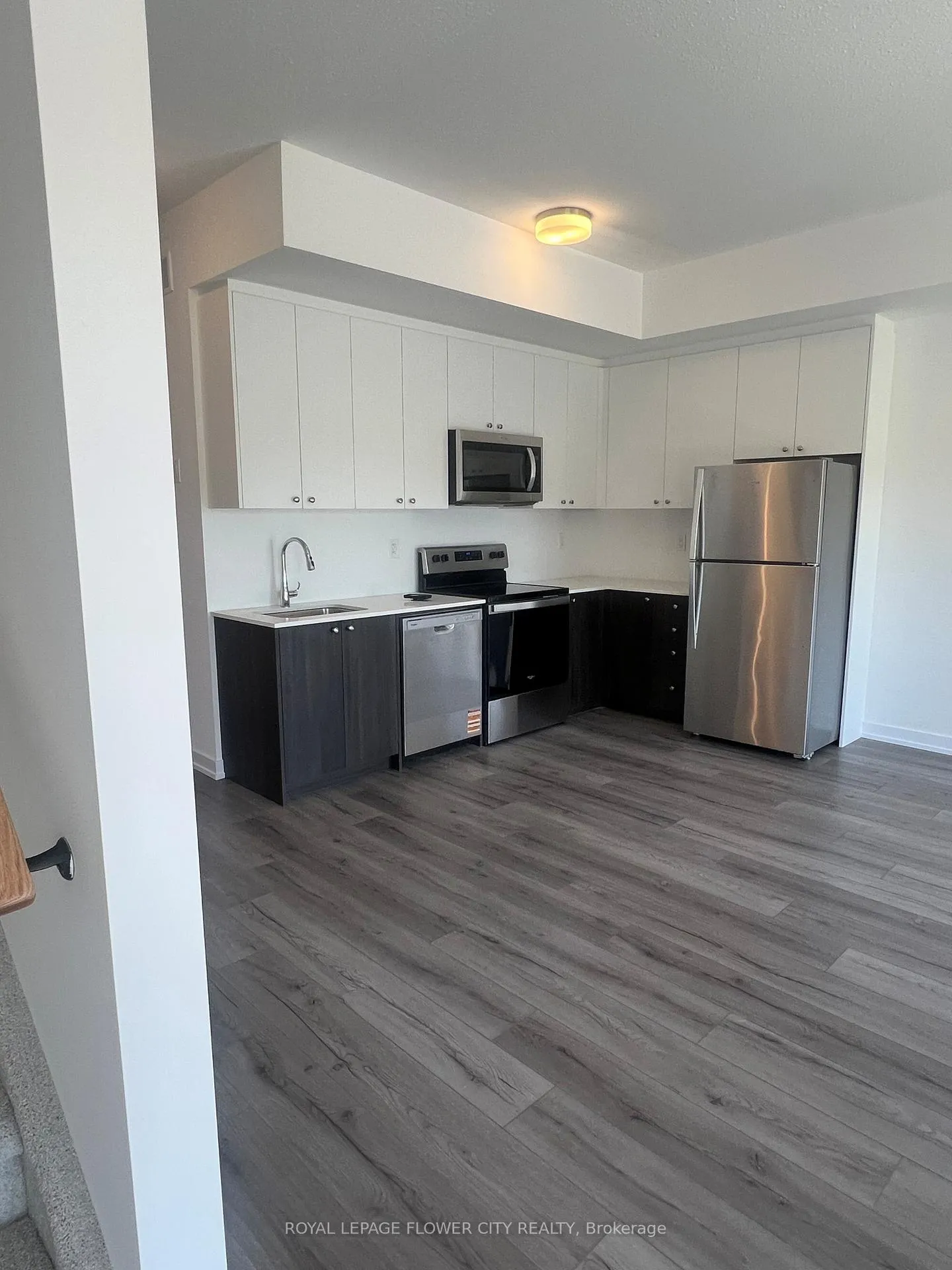 Photo 2 of Unit K4, 40 Palace Street, Kitchener — HOMEH