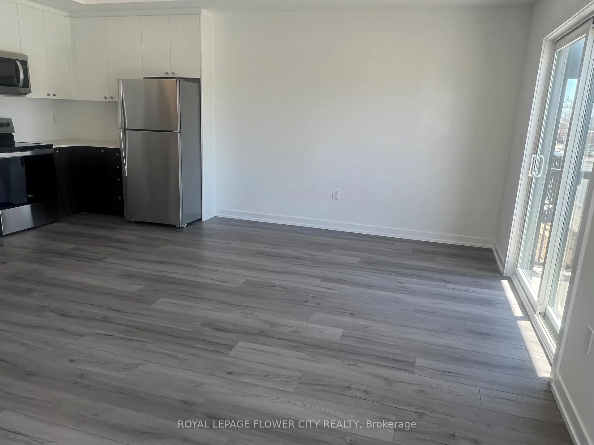 Photo 4 of Unit K4, 40 Palace Street, Kitchener — HOMEH