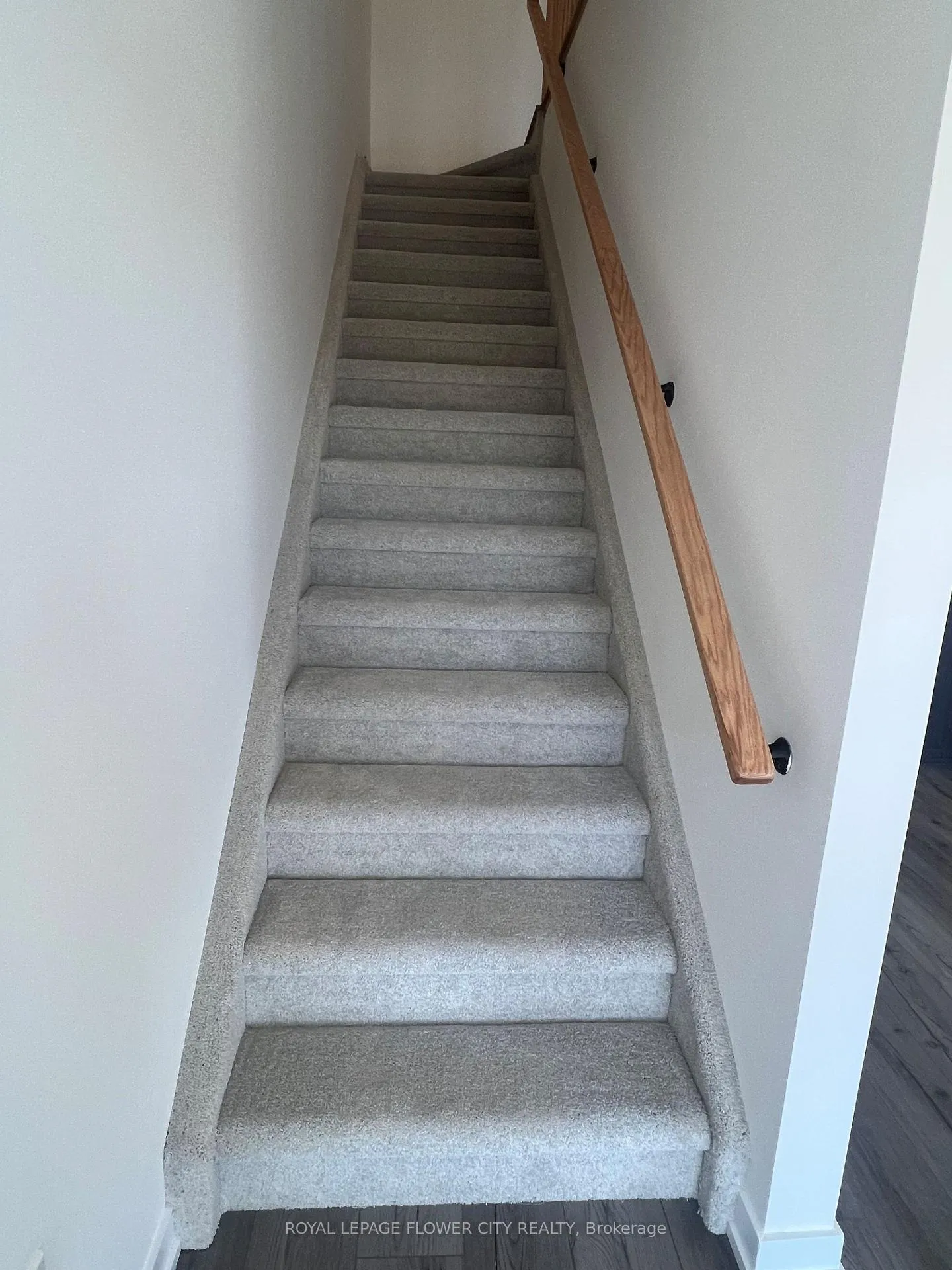 Photo 8 of Unit K4, 40 Palace Street, Kitchener — HOMEH