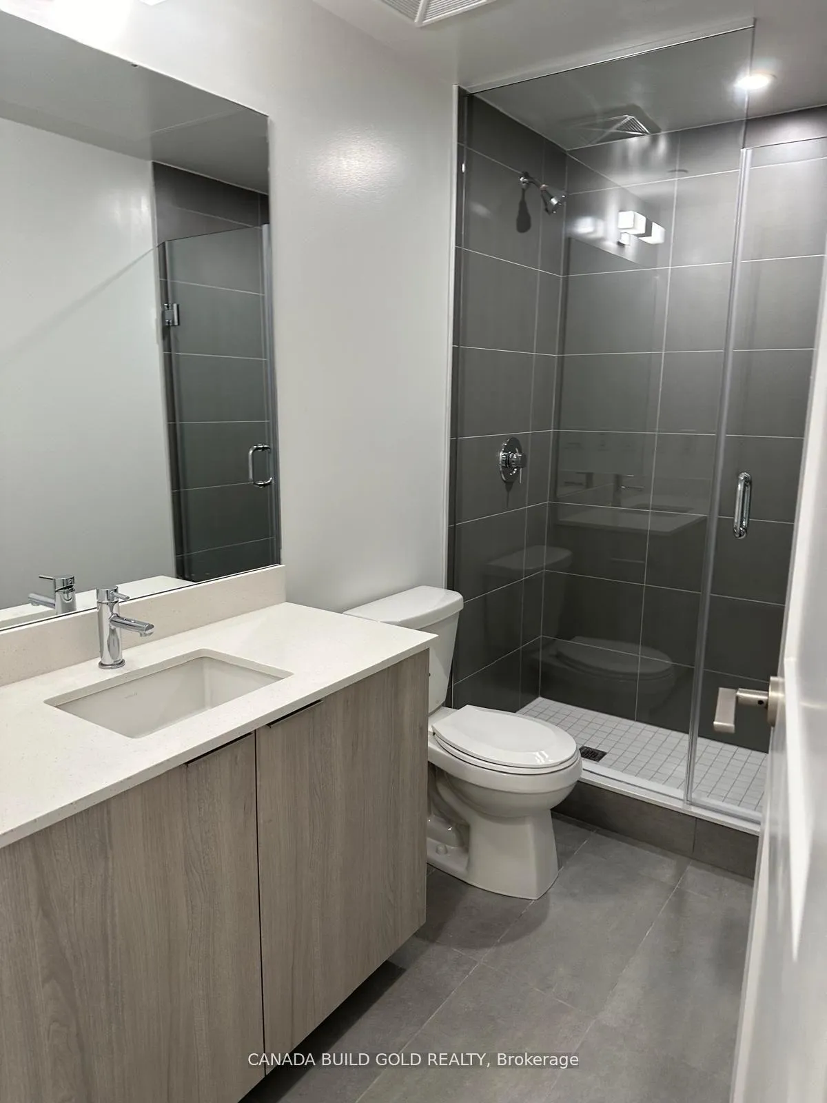 Photo 5 of Unit 3021, 28 Widmer Street, Toronto, Waterfront Communities — HOMEH