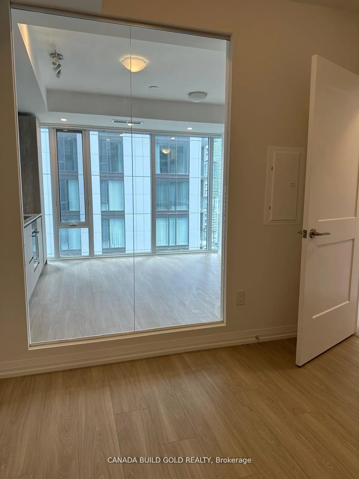 Photo 6 of Unit 3021, 28 Widmer Street, Toronto, Waterfront Communities — HOMEH