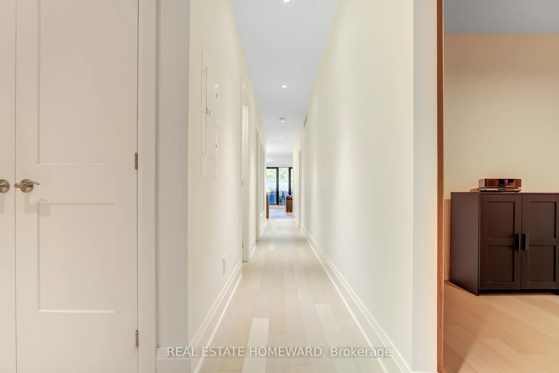Photo 2 of Unit 219, 365 Beech Avenue, Toronto, The Beaches — HOMEH