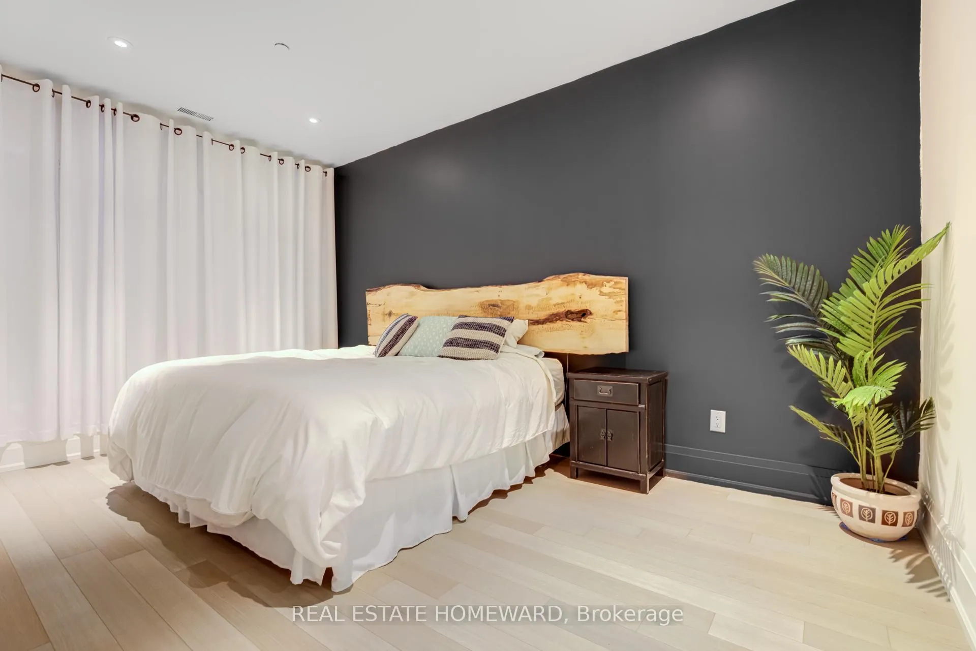 Photo 19 of Unit 219, 365 Beech Avenue, Toronto, The Beaches — HOMEH