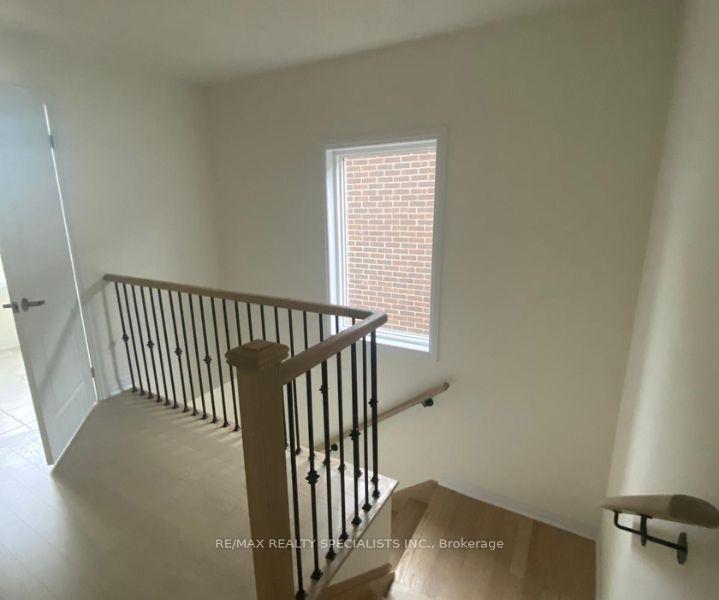 Photo 7 of 20 Gibson Drive, Erin — HOMEH