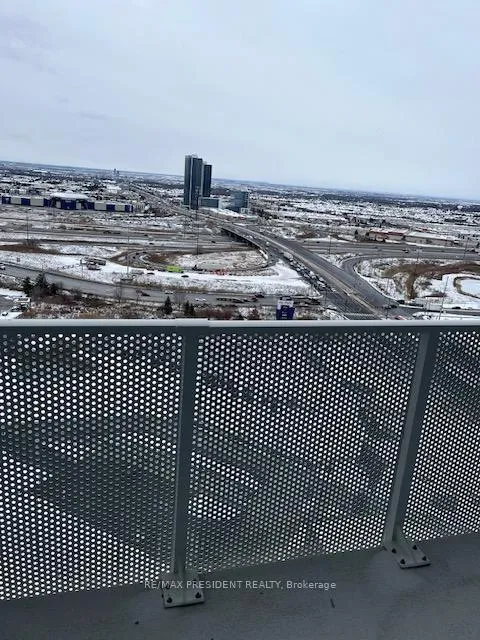 Photo 5 of Unit 3117, 195 Commerce Street N, Vaughan, Vaughan Corporate Centre — HOMEH