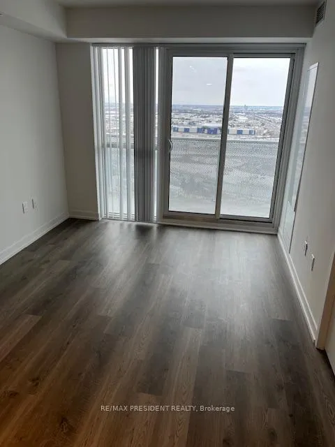 Photo 7 of Unit 3117, 195 Commerce Street N, Vaughan, Vaughan Corporate Centre — HOMEH