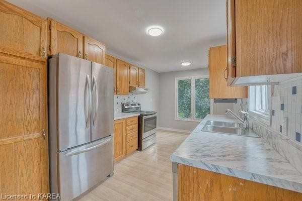 Photo 4 of Unit 1, 151 Dauphin Avenue, Kingston, Rideau — HOMEH