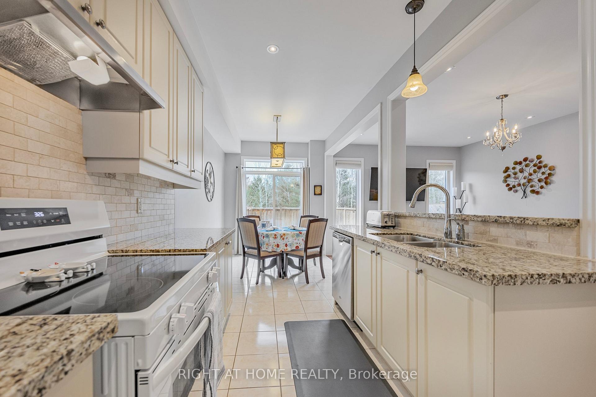 Photo 9 of 110 Blanchard Crescent, Essa, Angus — HOMEH