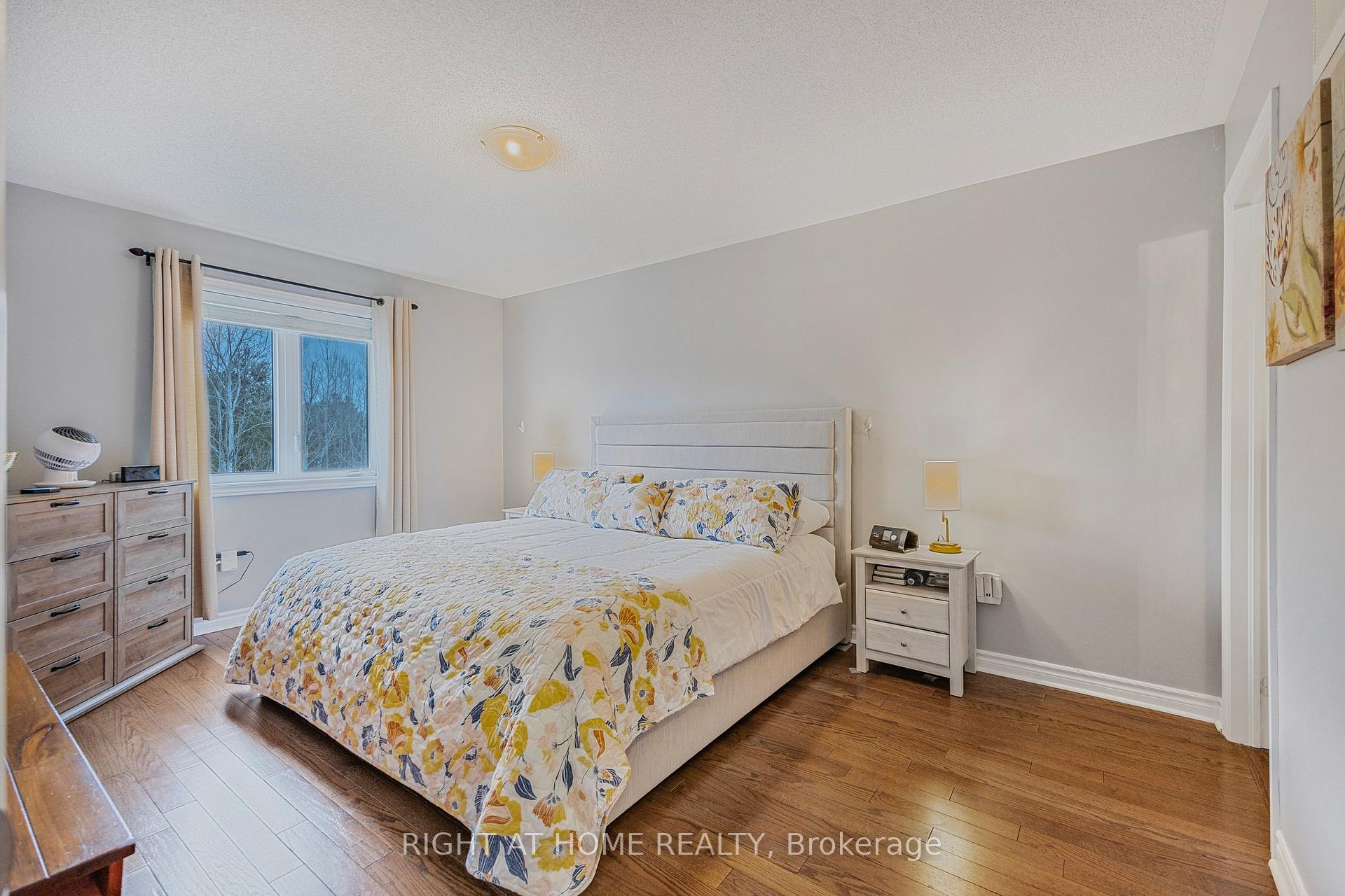 Photo 16 of 110 Blanchard Crescent, Essa, Angus — HOMEH