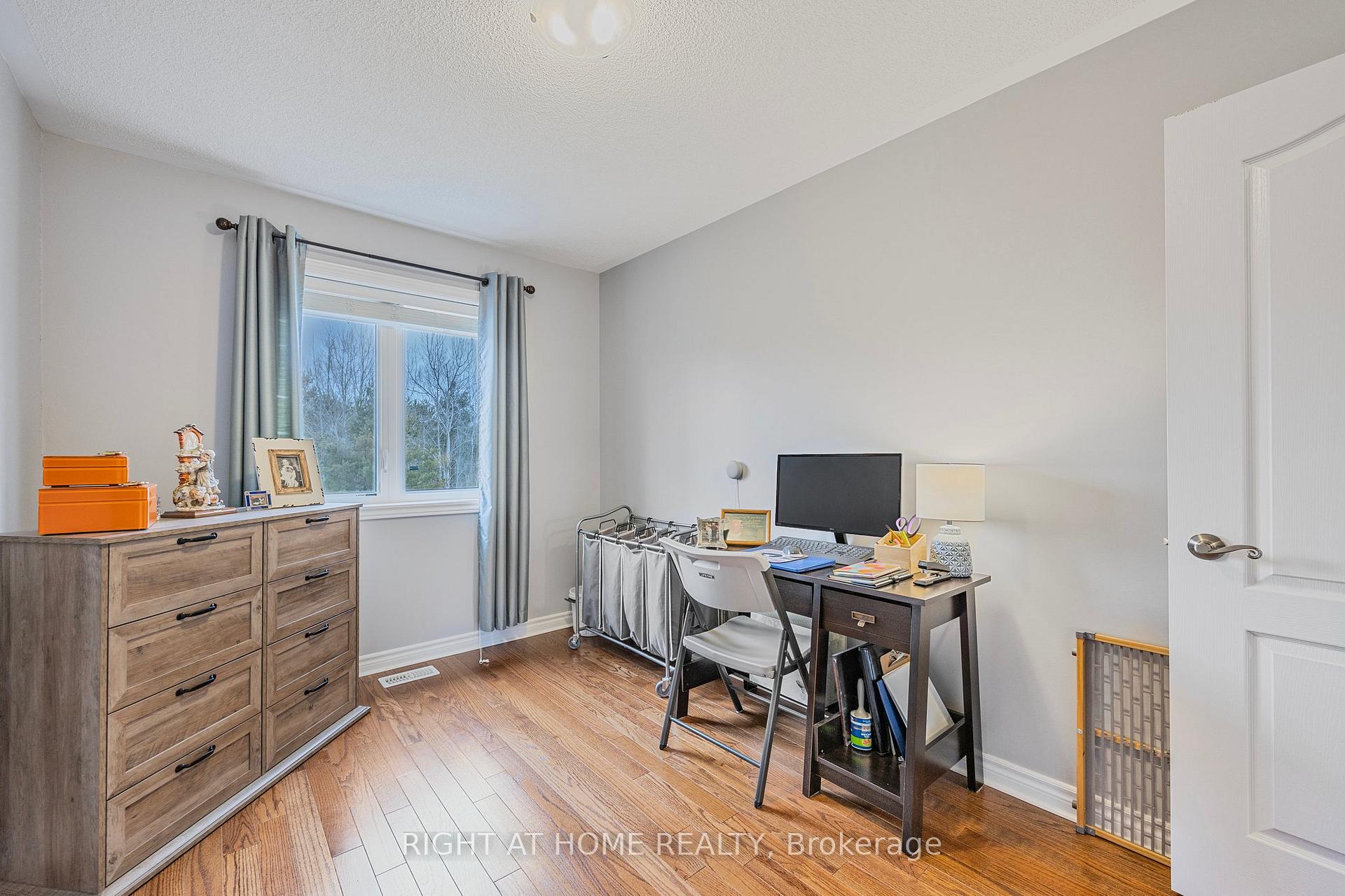 Photo 19 of 110 Blanchard Crescent, Essa, Angus — HOMEH