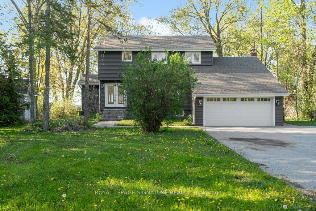 Photo 3 of 170 Moores Beach Road, Georgina, Pefferlaw — HOMEH