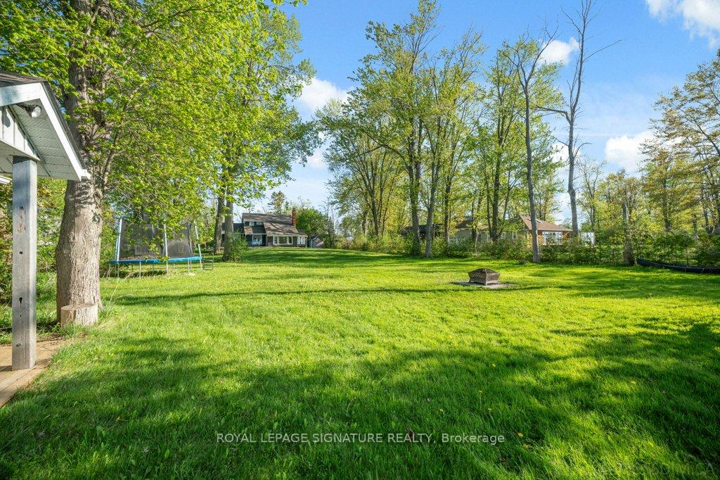 Photo 36 of 170 Moores Beach Road, Georgina, Pefferlaw — HOMEH