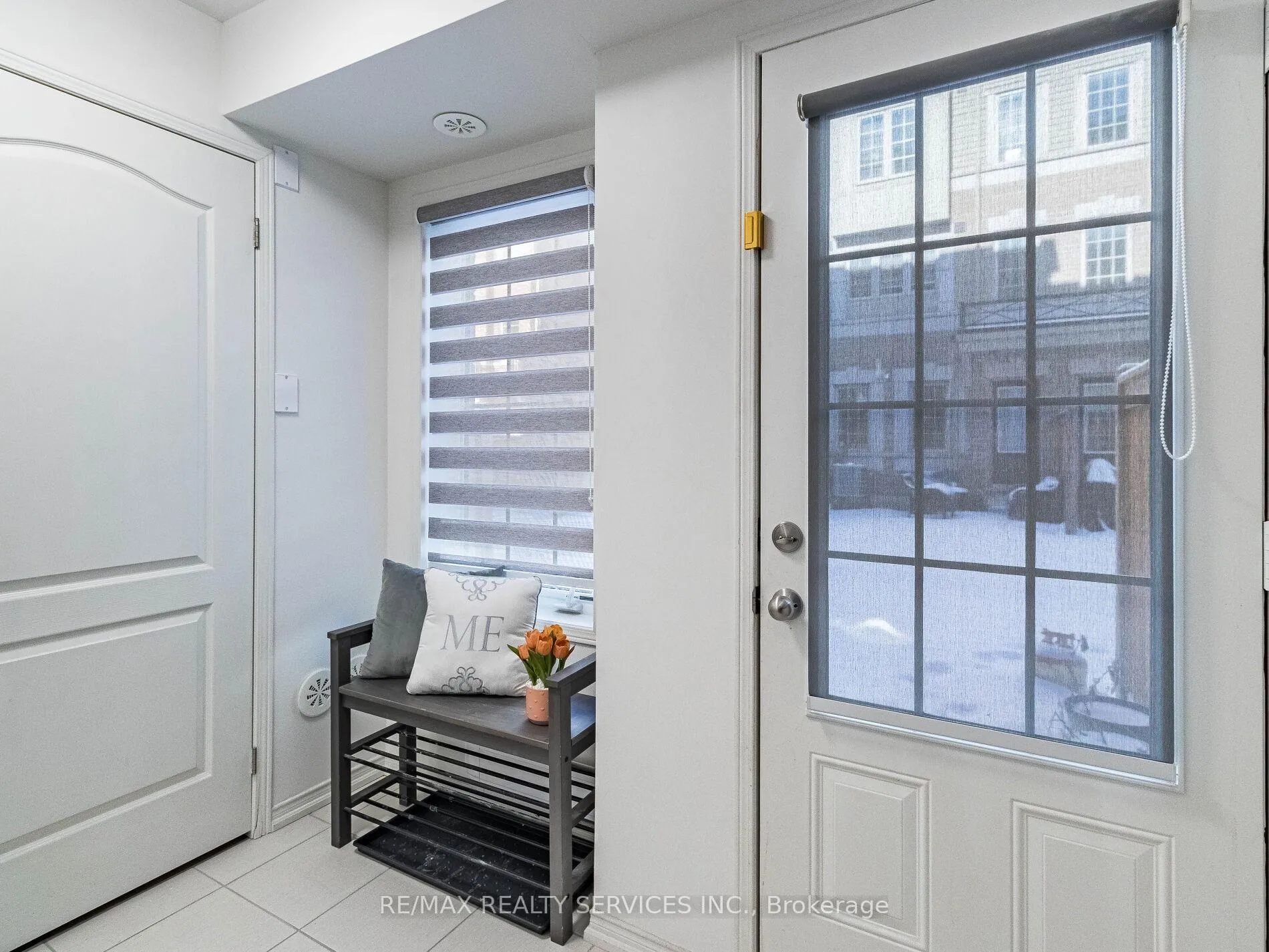 Photo 2 of 22 Filly Path Street, Oshawa, Windfields — HOMEH
