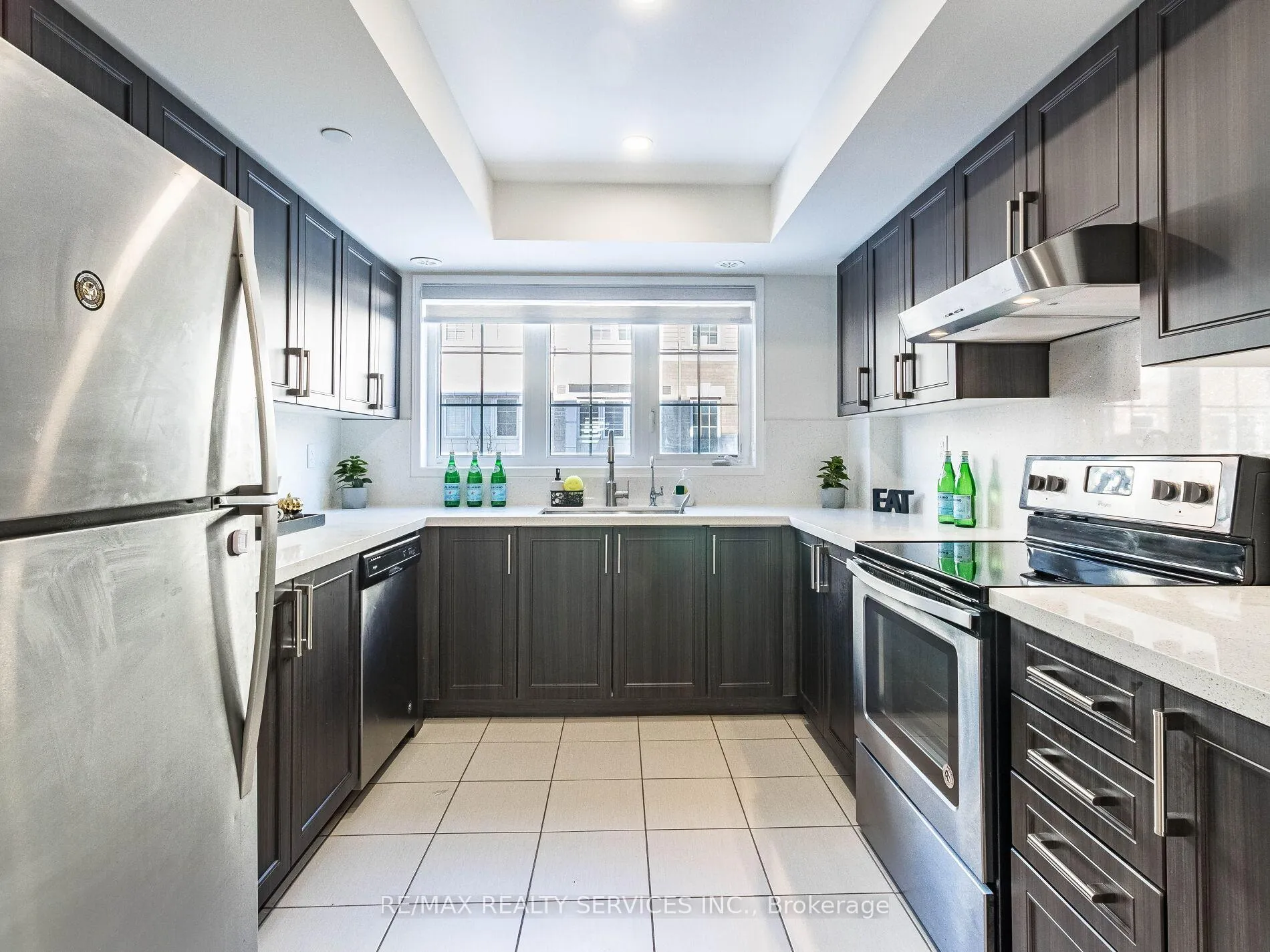 Photo 6 of 22 Filly Path Street, Oshawa, Windfields — HOMEH