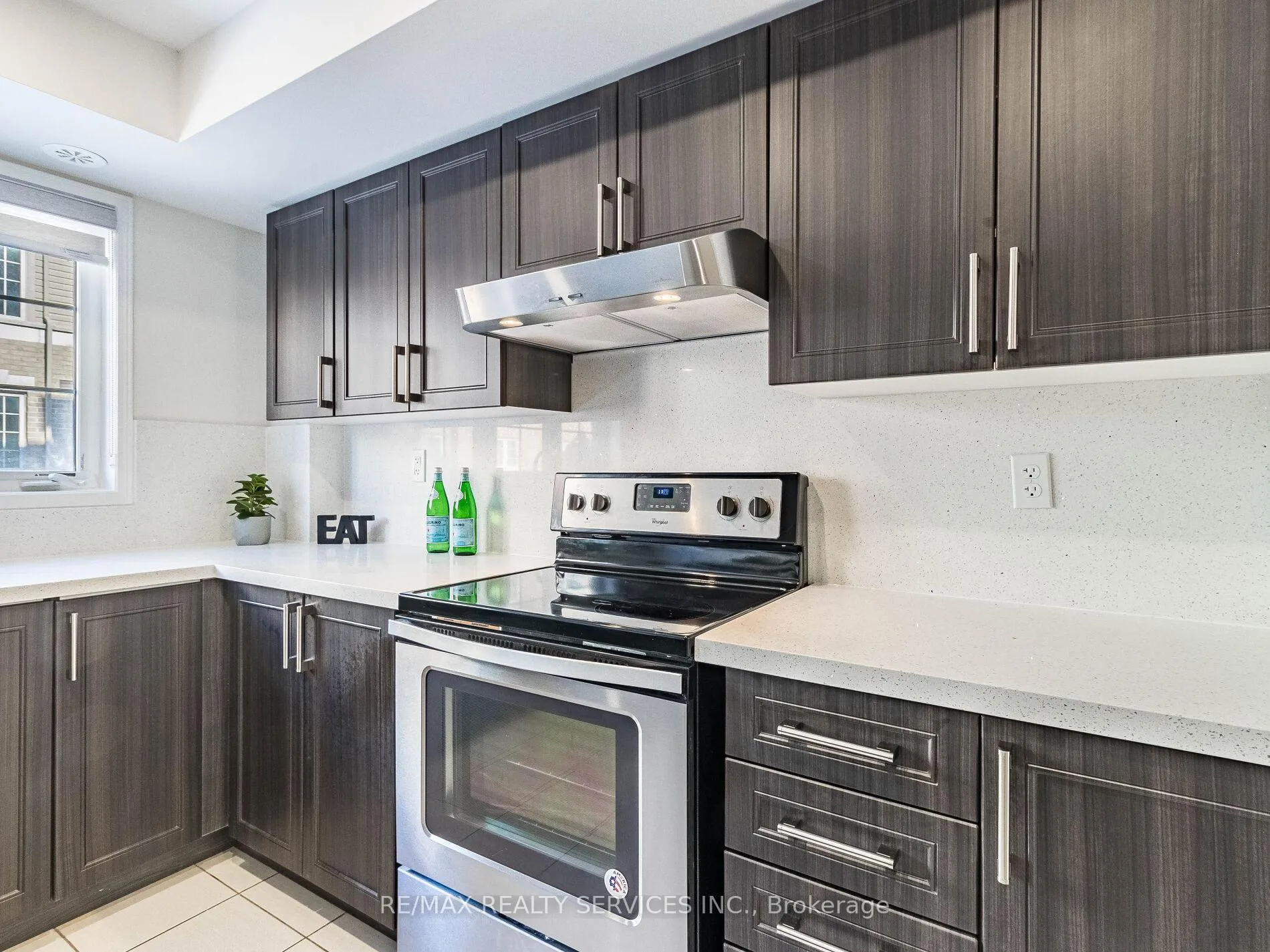 Photo 7 of 22 Filly Path Street, Oshawa, Windfields — HOMEH