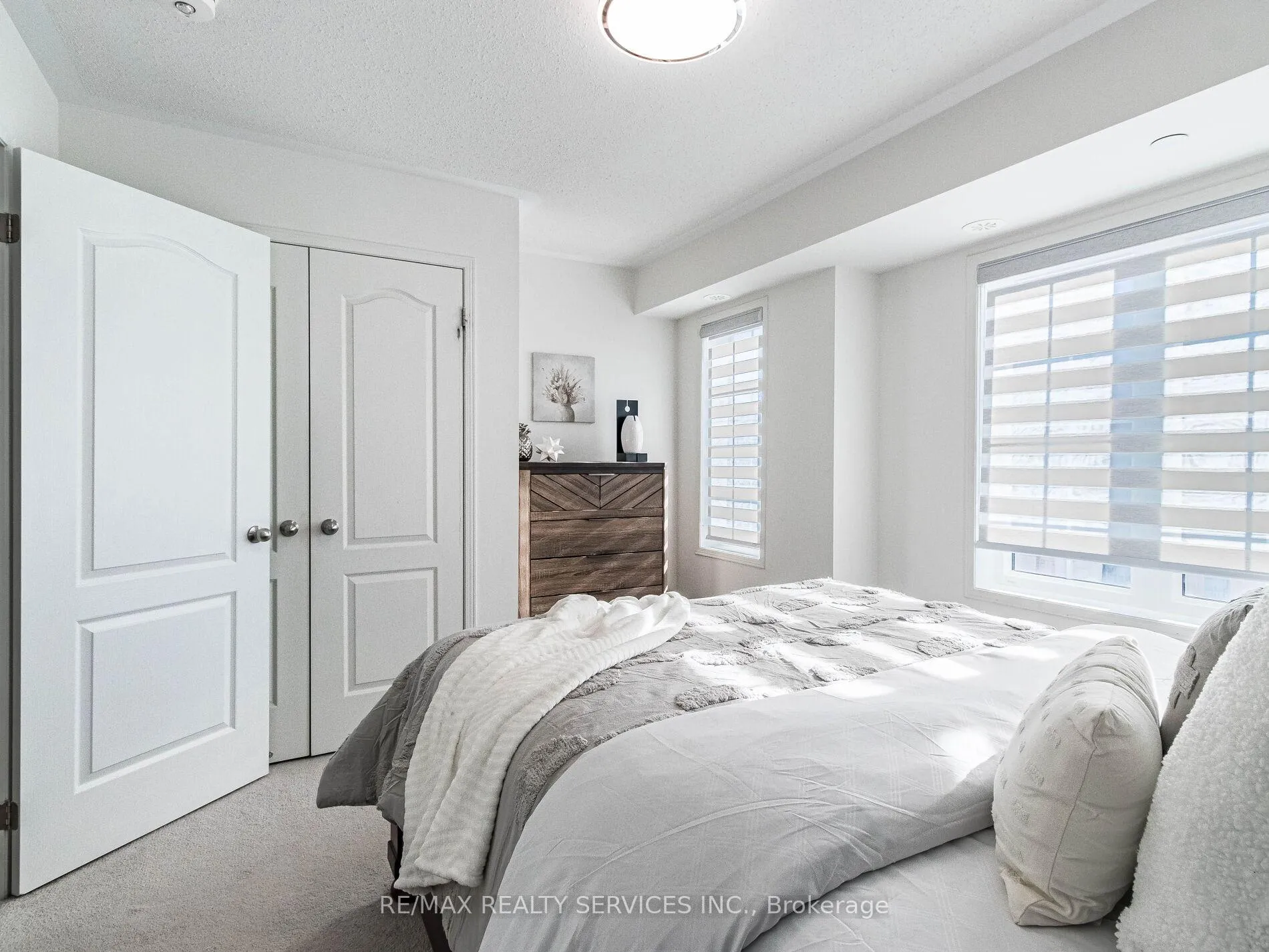 Photo 20 of 22 Filly Path Street, Oshawa, Windfields — HOMEH