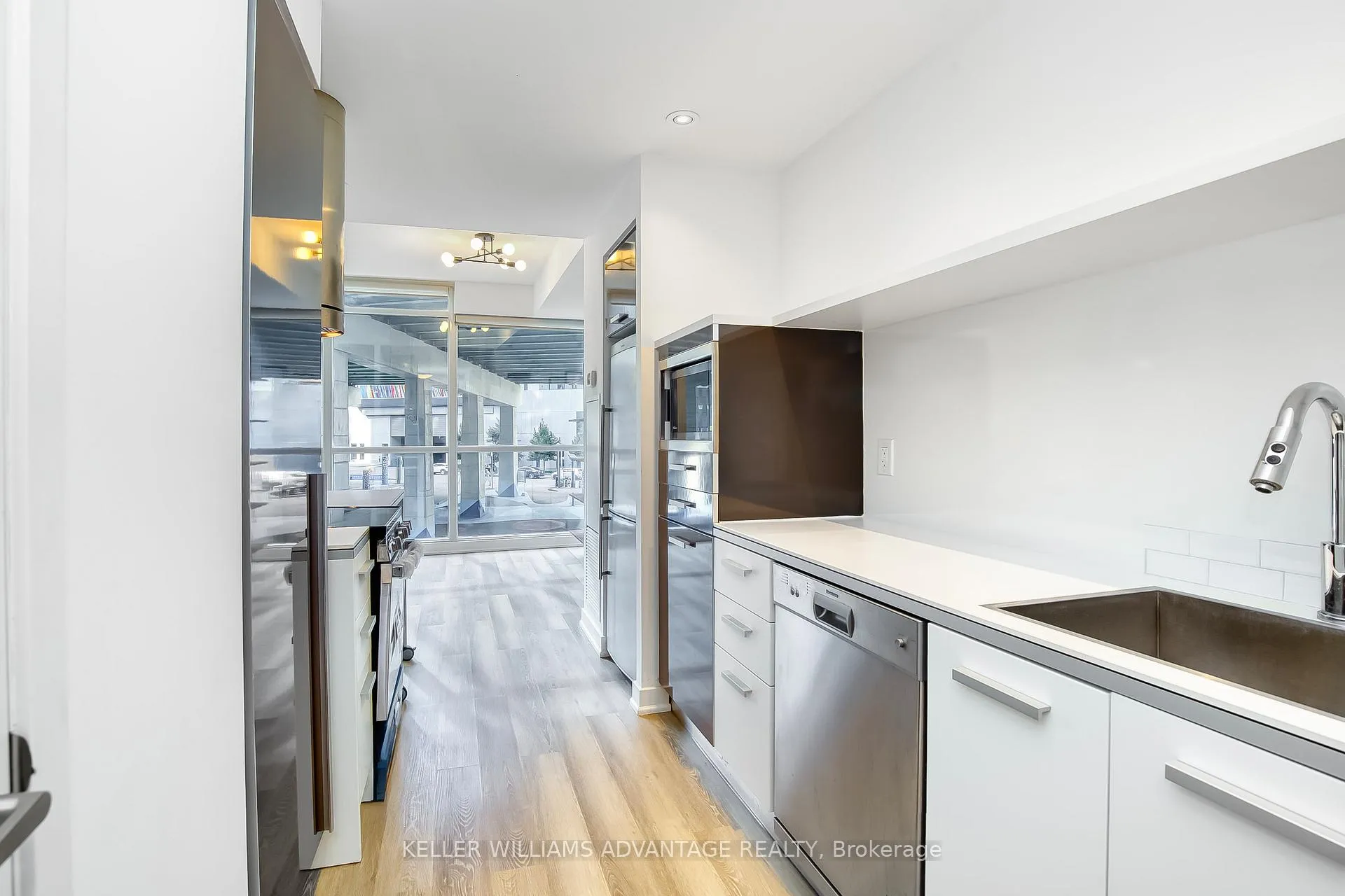 Photo 9 of Unit 303, 38 Dan Leckie Way, Toronto, Waterfront Communities — HOMEH