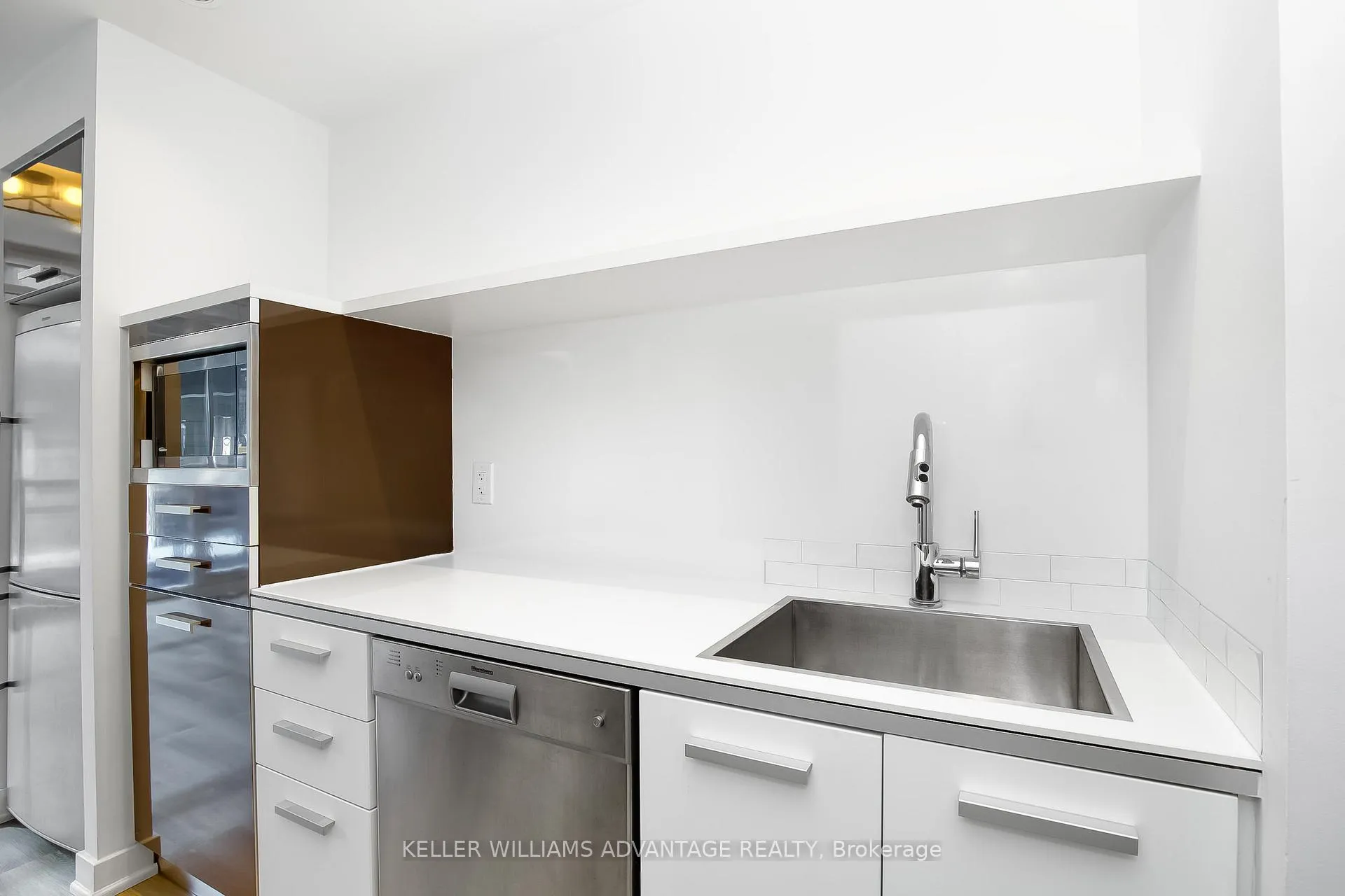 Photo 11 of Unit 303, 38 Dan Leckie Way, Toronto, Waterfront Communities — HOMEH