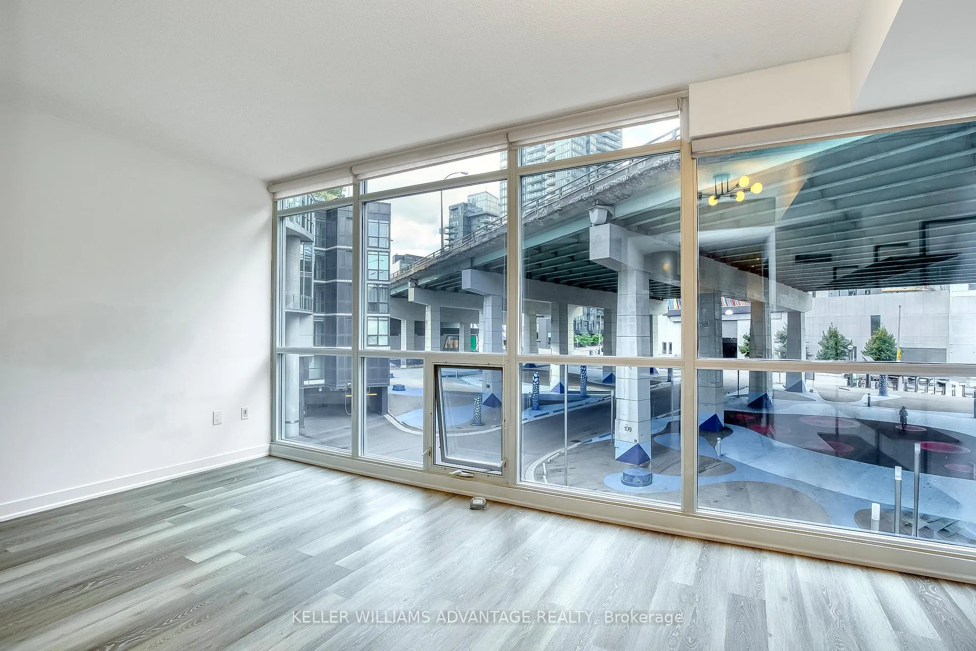 Photo 14 of Unit 303, 38 Dan Leckie Way, Toronto, Waterfront Communities — HOMEH