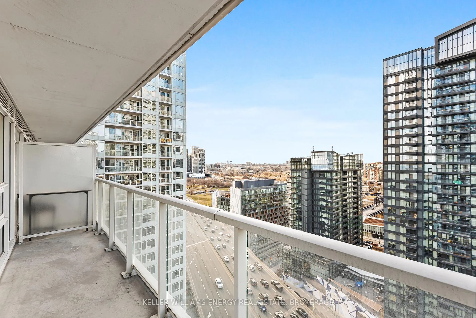 Photo 13 of Unit 2508, 17 Bathurst Street, Toronto, Waterfront Communities — HOMEH