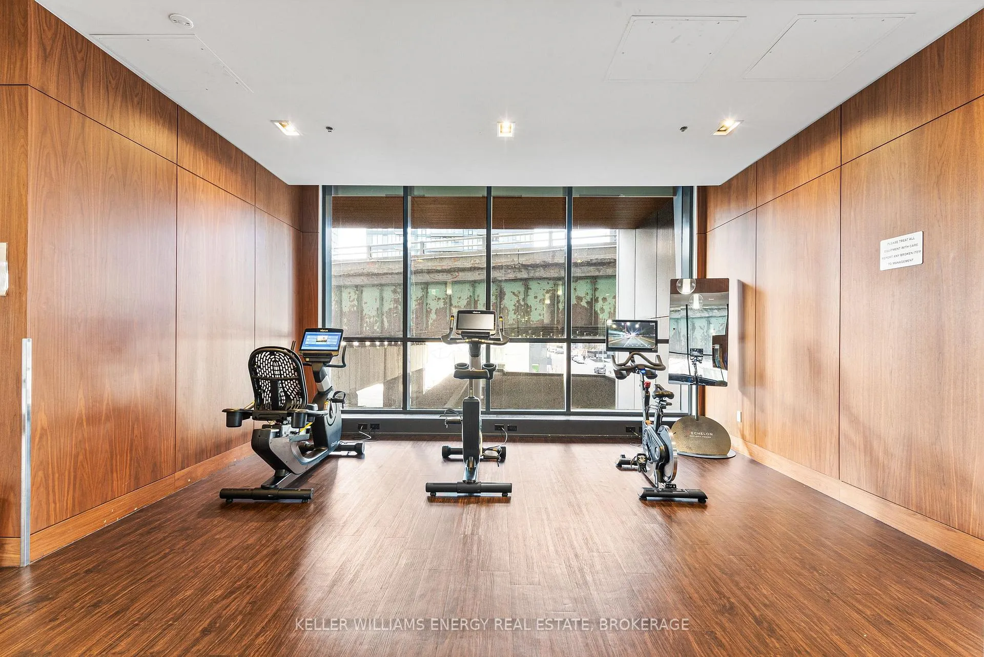 Photo 15 of Unit 2508, 17 Bathurst Street, Toronto, Waterfront Communities — HOMEH