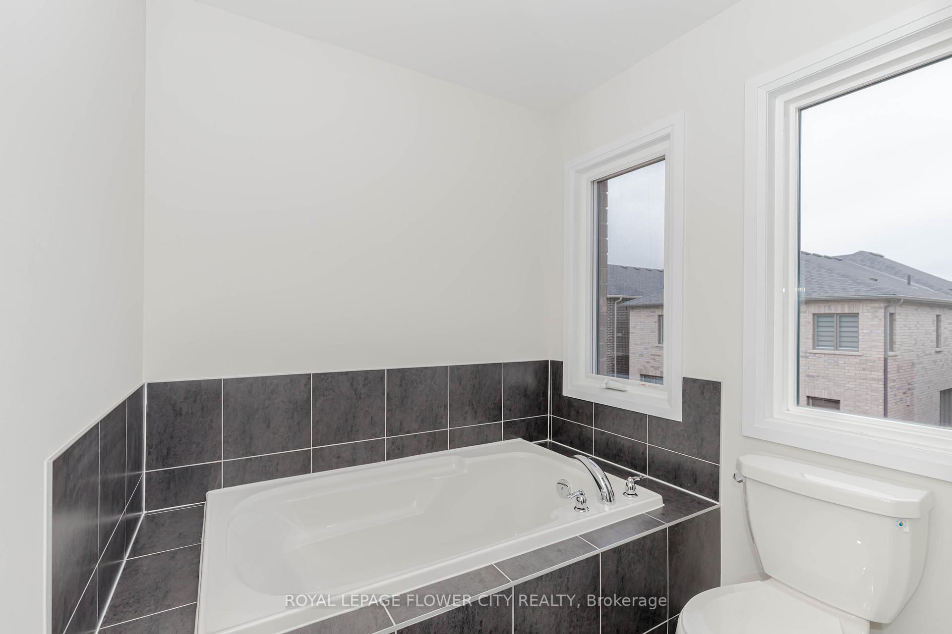 Photo 41 of 64 Conboy Drive, Erin — HOMEH