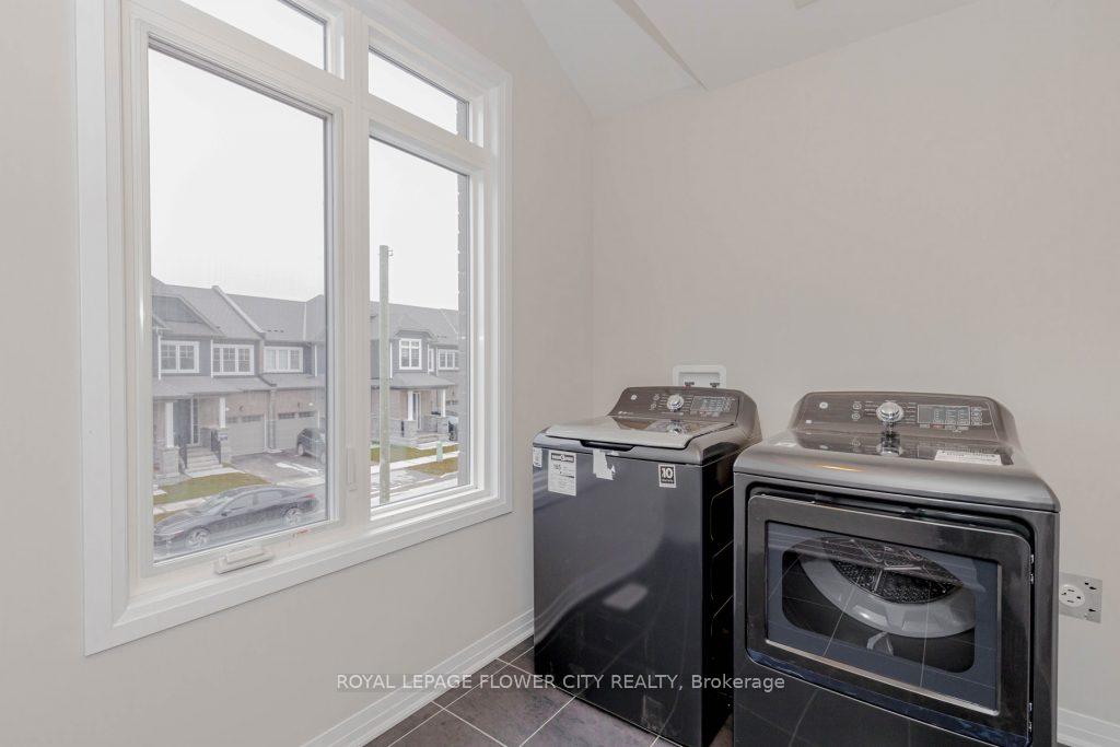 Photo 46 of 64 Conboy Drive, Erin — HOMEH